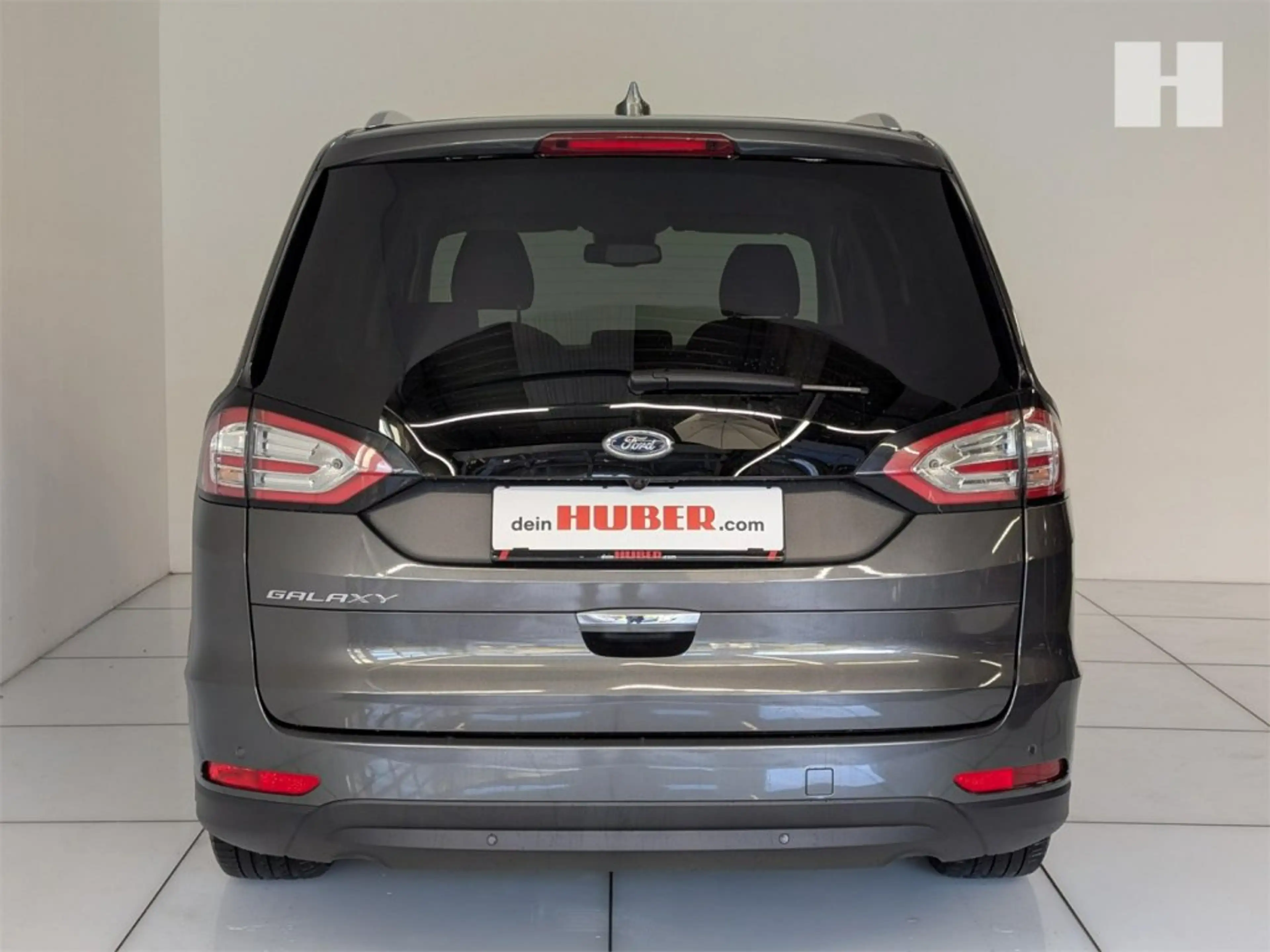Ford Galaxy 2,0TD Tit. — photo 7