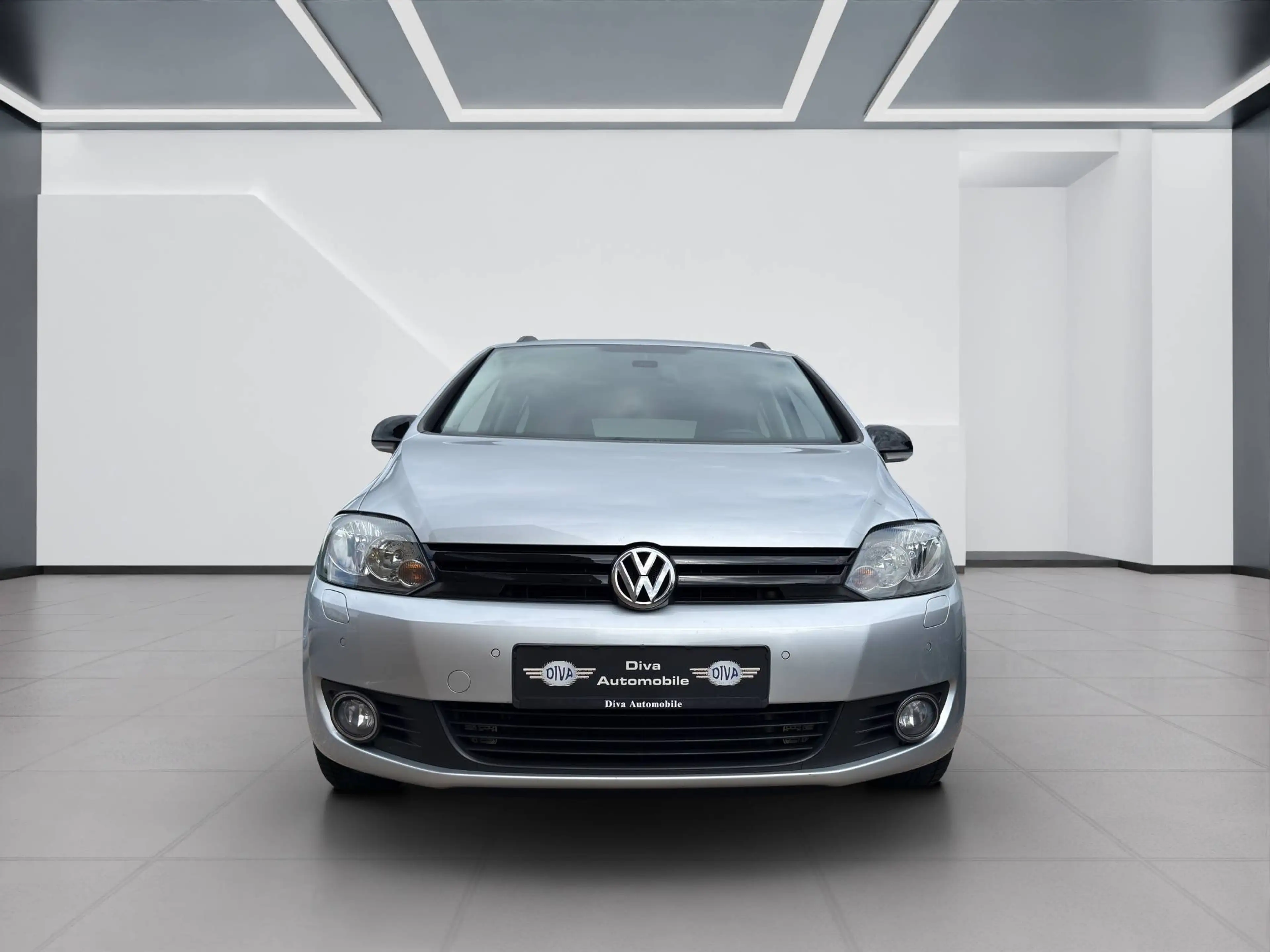 Volkswagen Golf Plus 1.6 TDI Match — photo 7