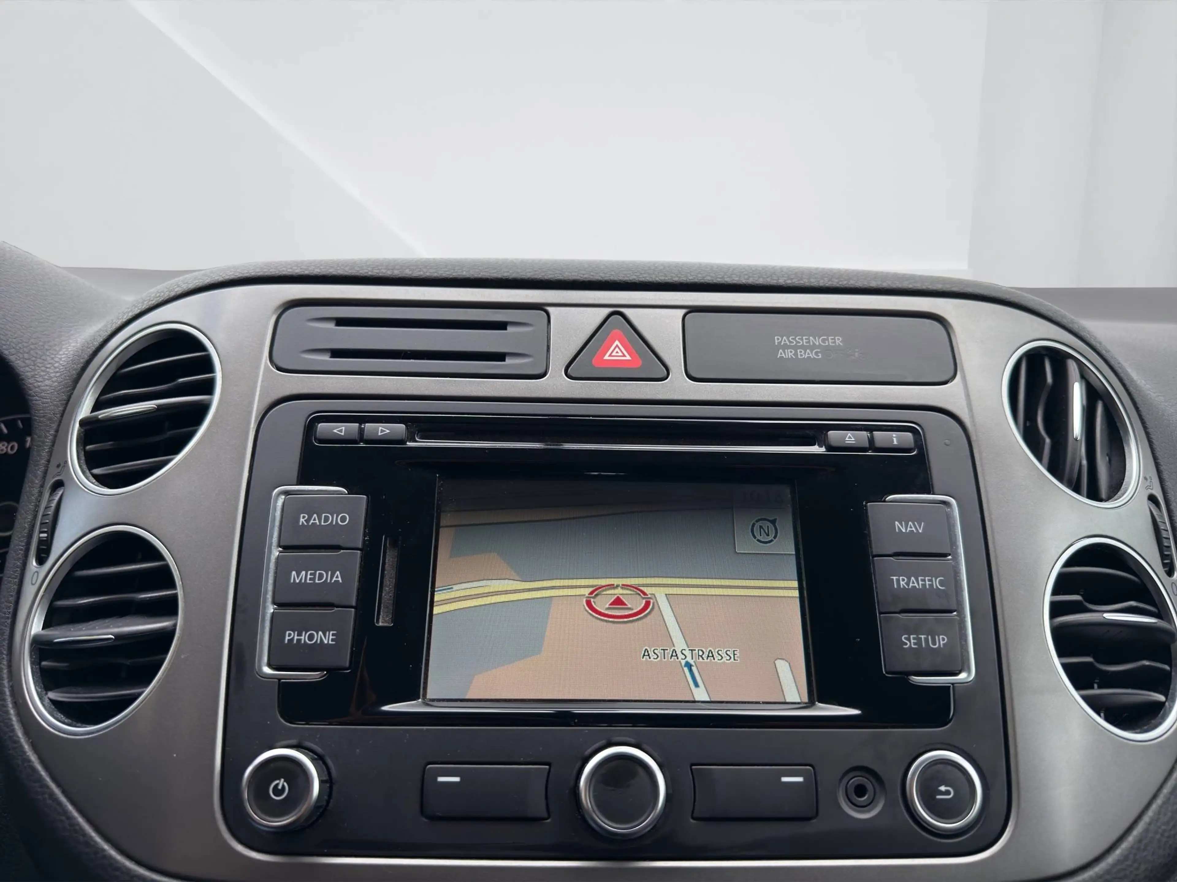 Volkswagen Golf Plus 1.6 TDI Match — photo 14