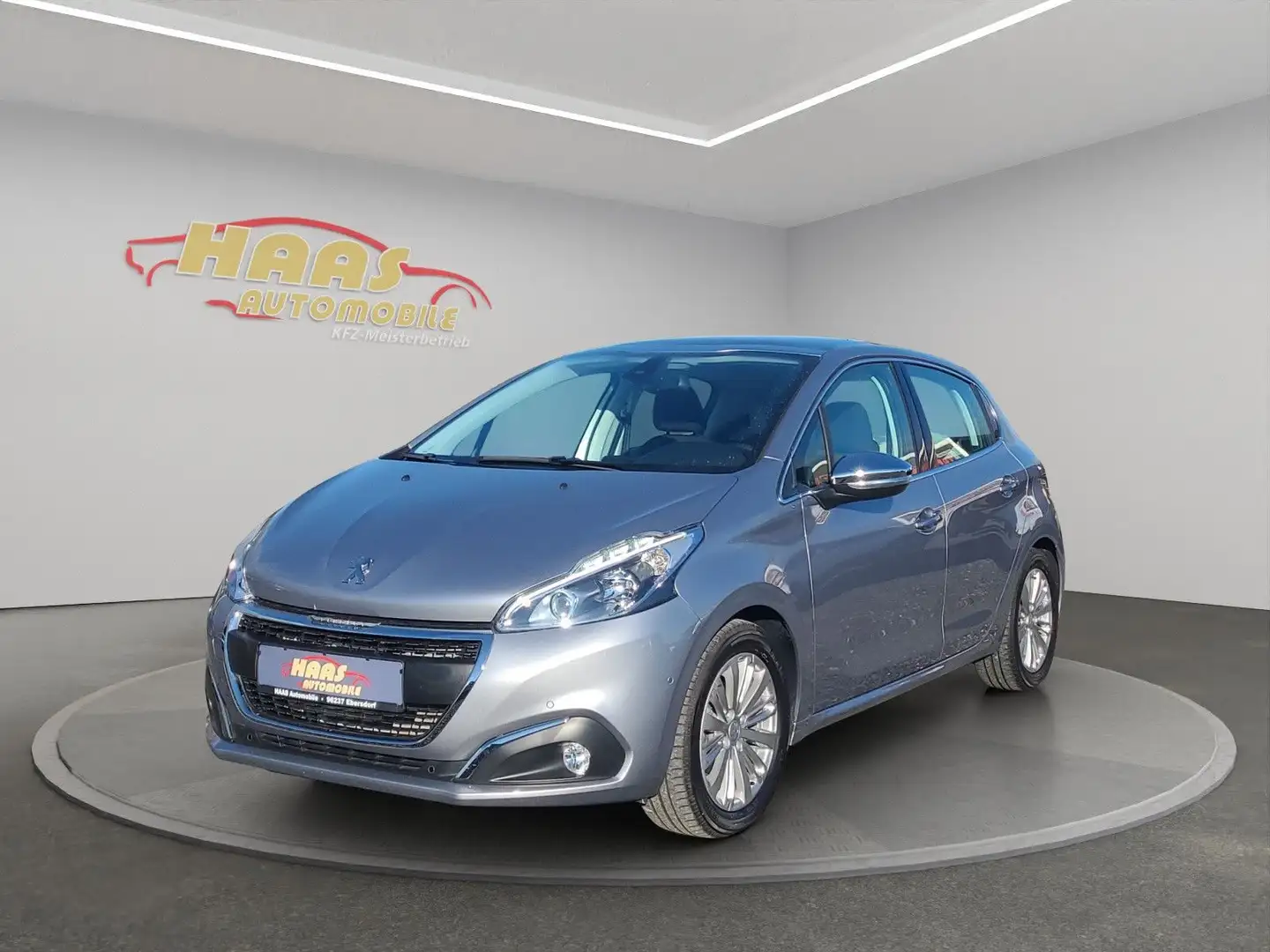 Peugeot 208 Allure *Navigation*Panorama*aus 1.Hand* Grau - 1