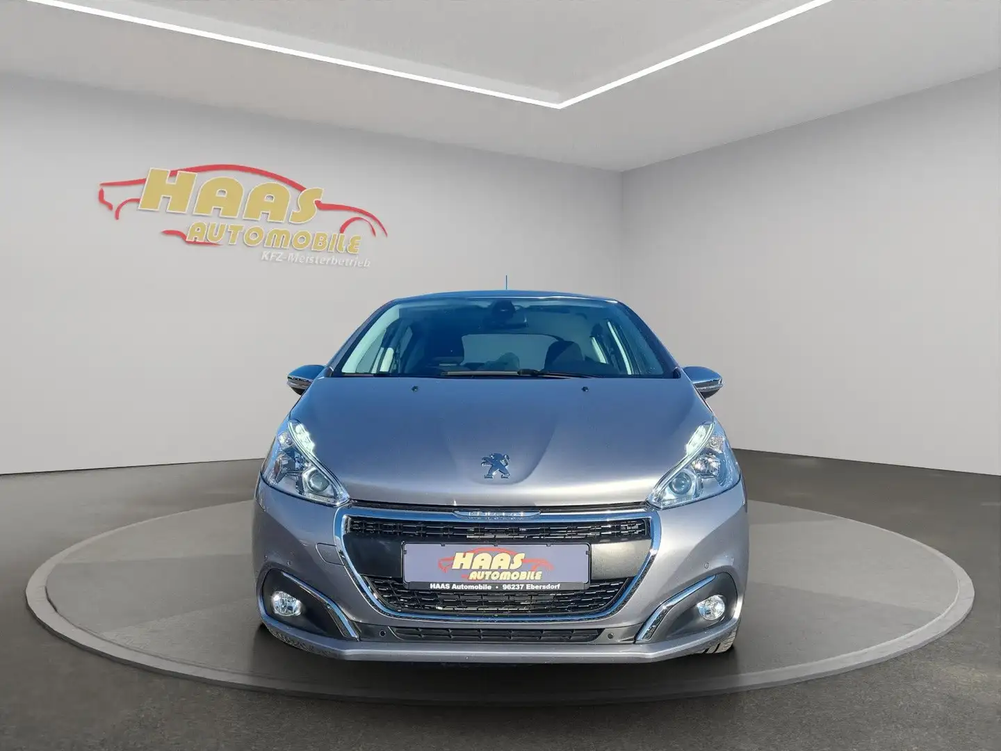 Peugeot 208 Allure *Navigation*Panorama*aus 1.Hand* Grau - 2