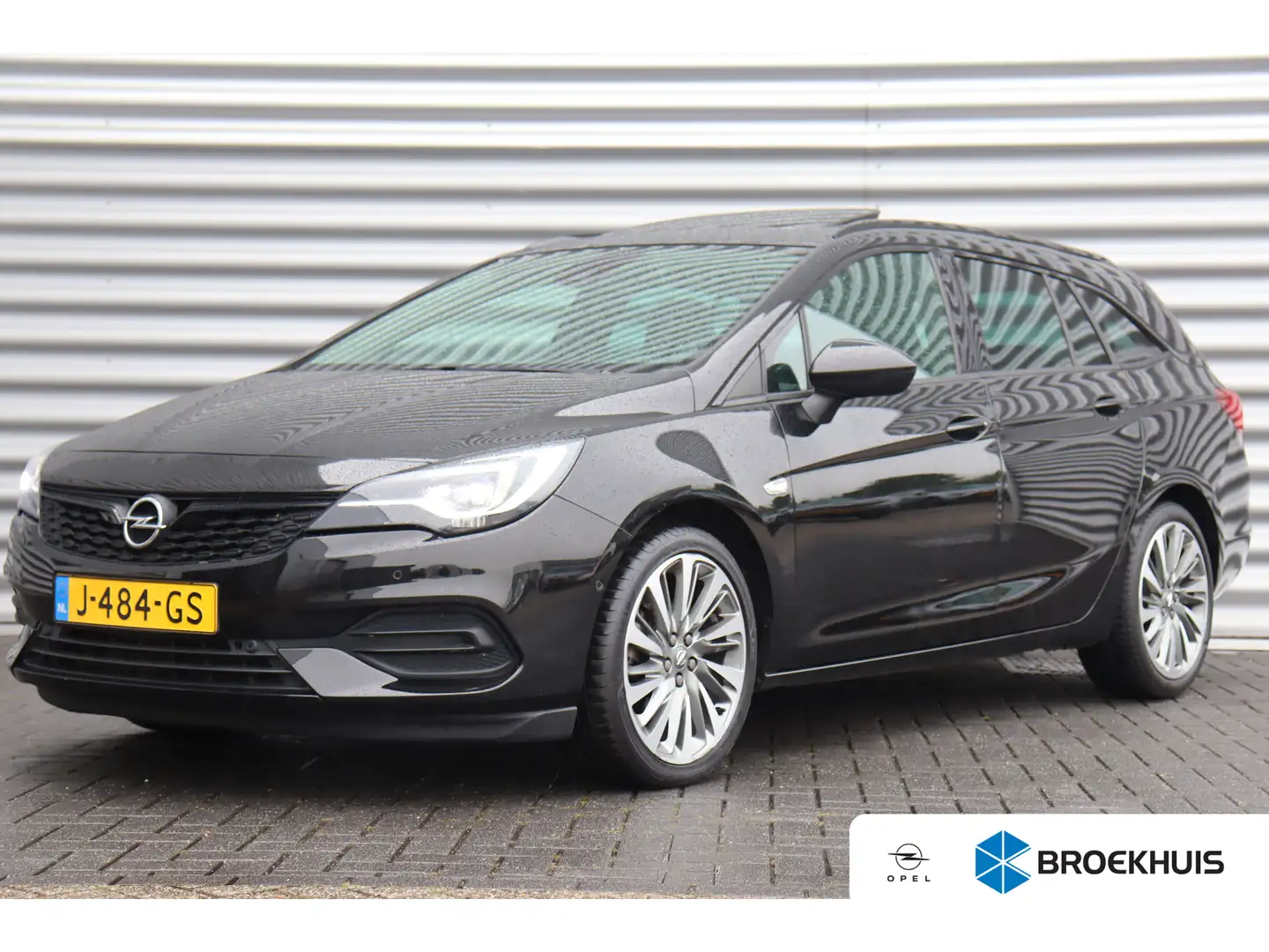 Opel Astra Sports Tourer 1.2 TURBO 130PK ELEGANCE+ / NAVI / L Schwarz - 1