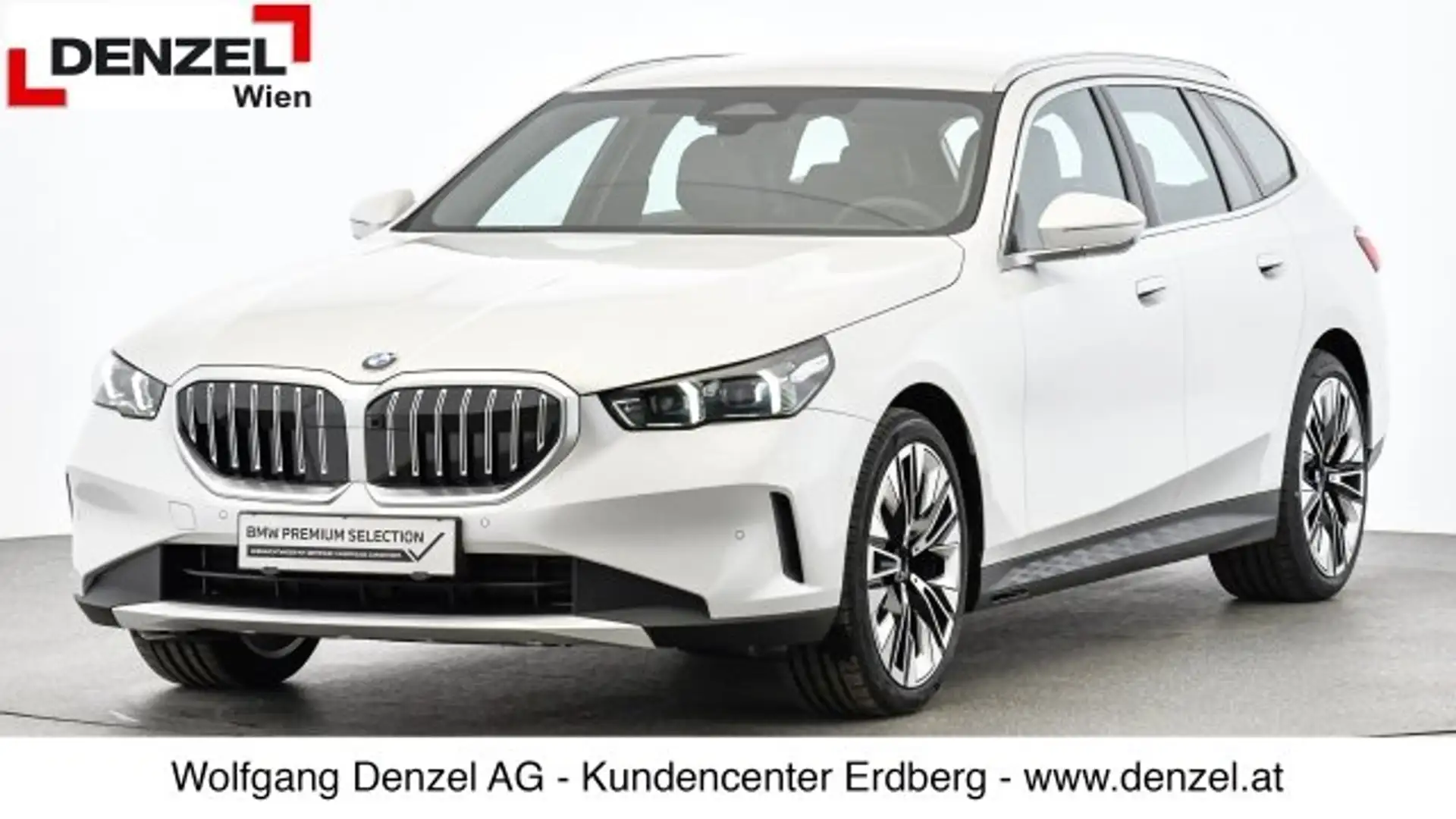 BMW 520 d xDrive Touring G61 B47 Bílá - 1