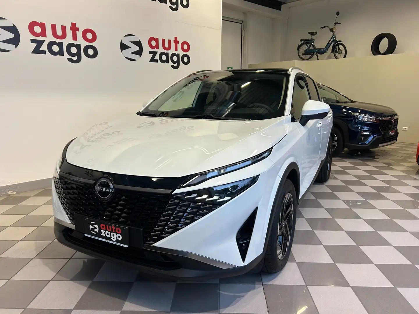 Nissan Qashqai 1.3 Mhev N-Connecta 4wd 158cv Xtronic Bianco - 1