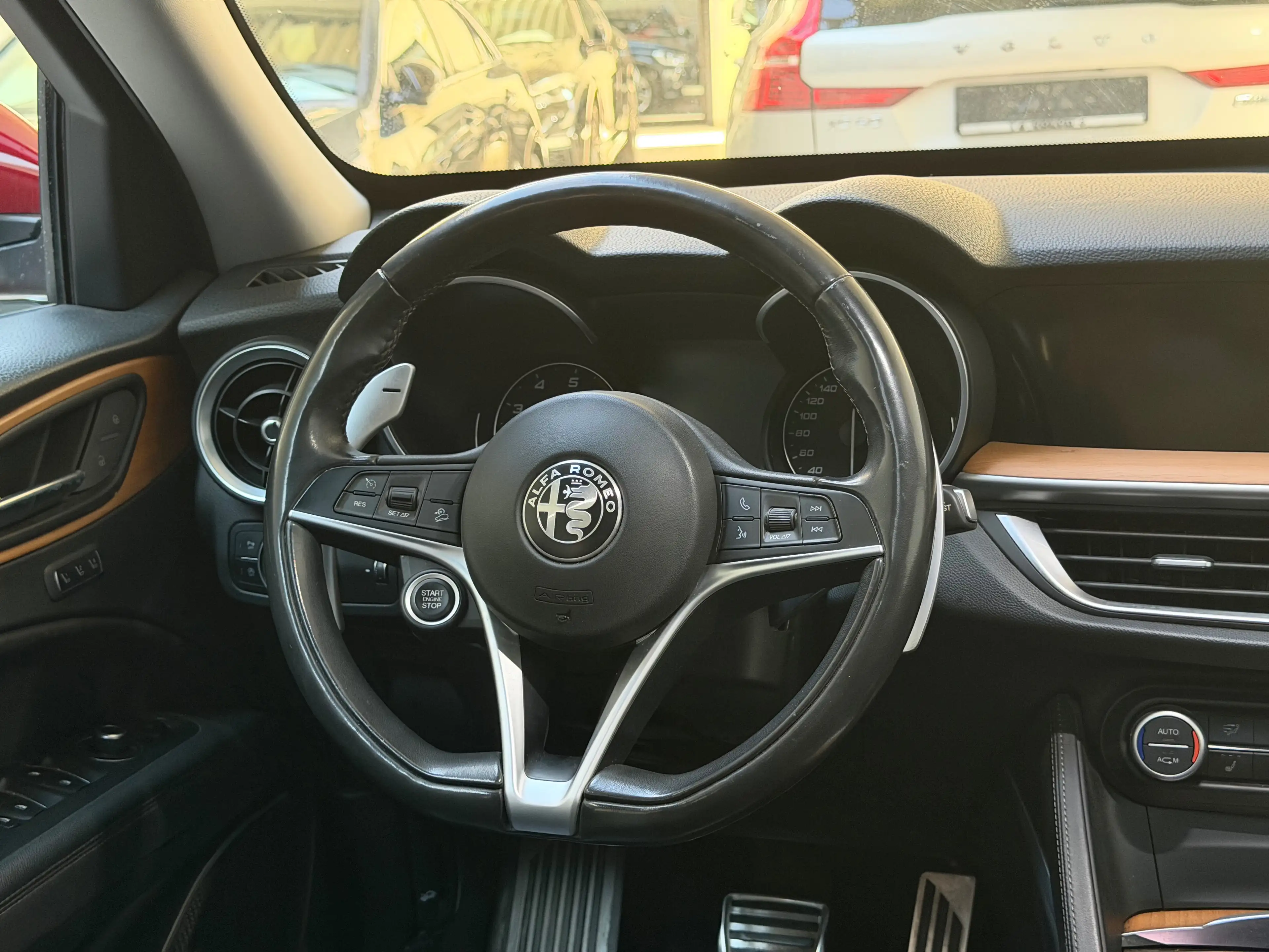 Alfa Romeo Stelvio Stelvio 2.0 T AWD Super Q4 — photo 9