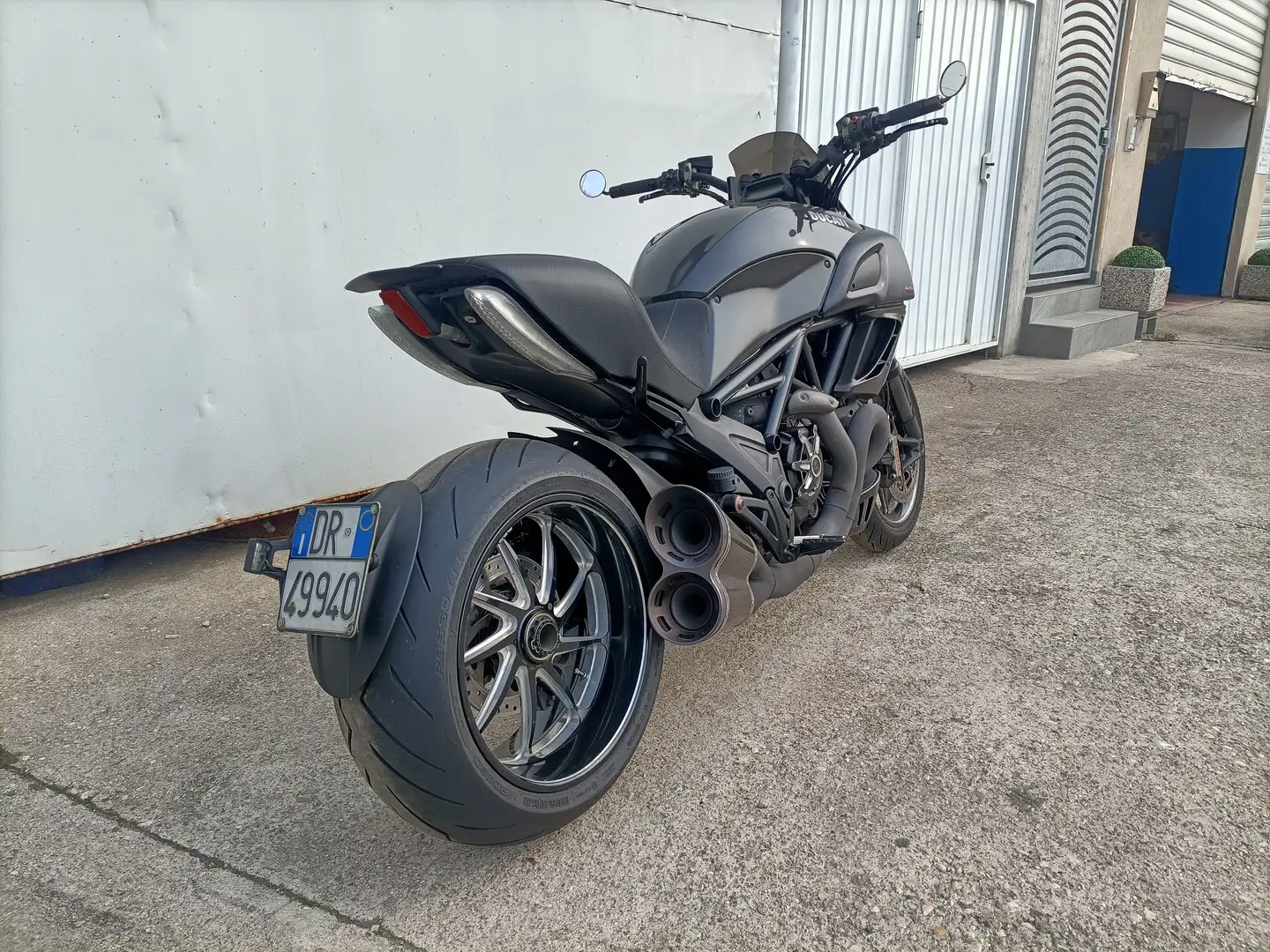 Ducati Diavel Carbon Czarny - 2
