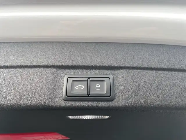 Audi A6 view 15