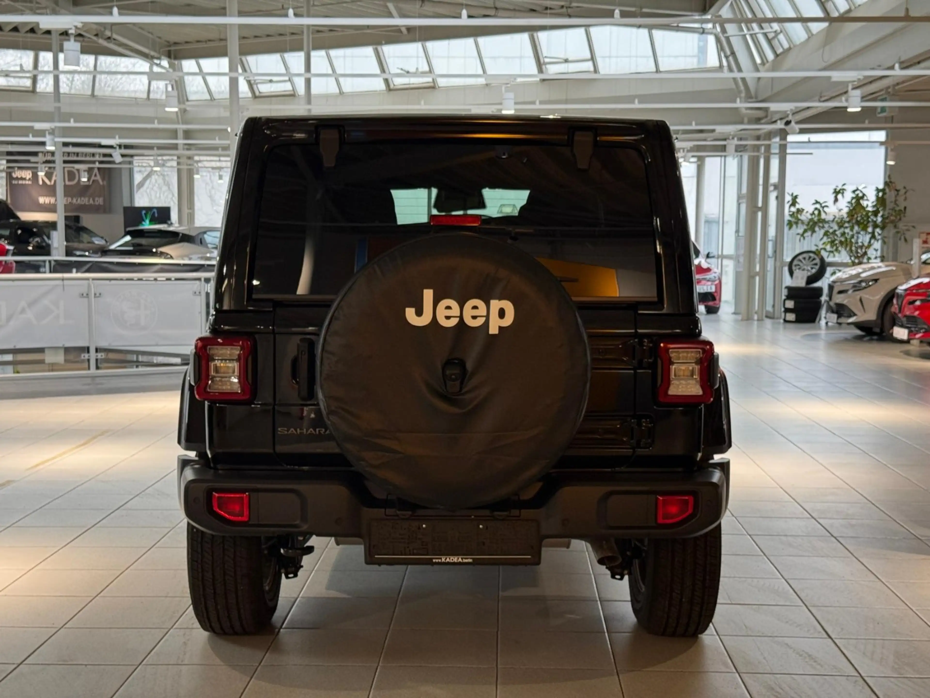 Jeep Wrangler ACC+LED+Navi+Allwetterreifen — photo 10