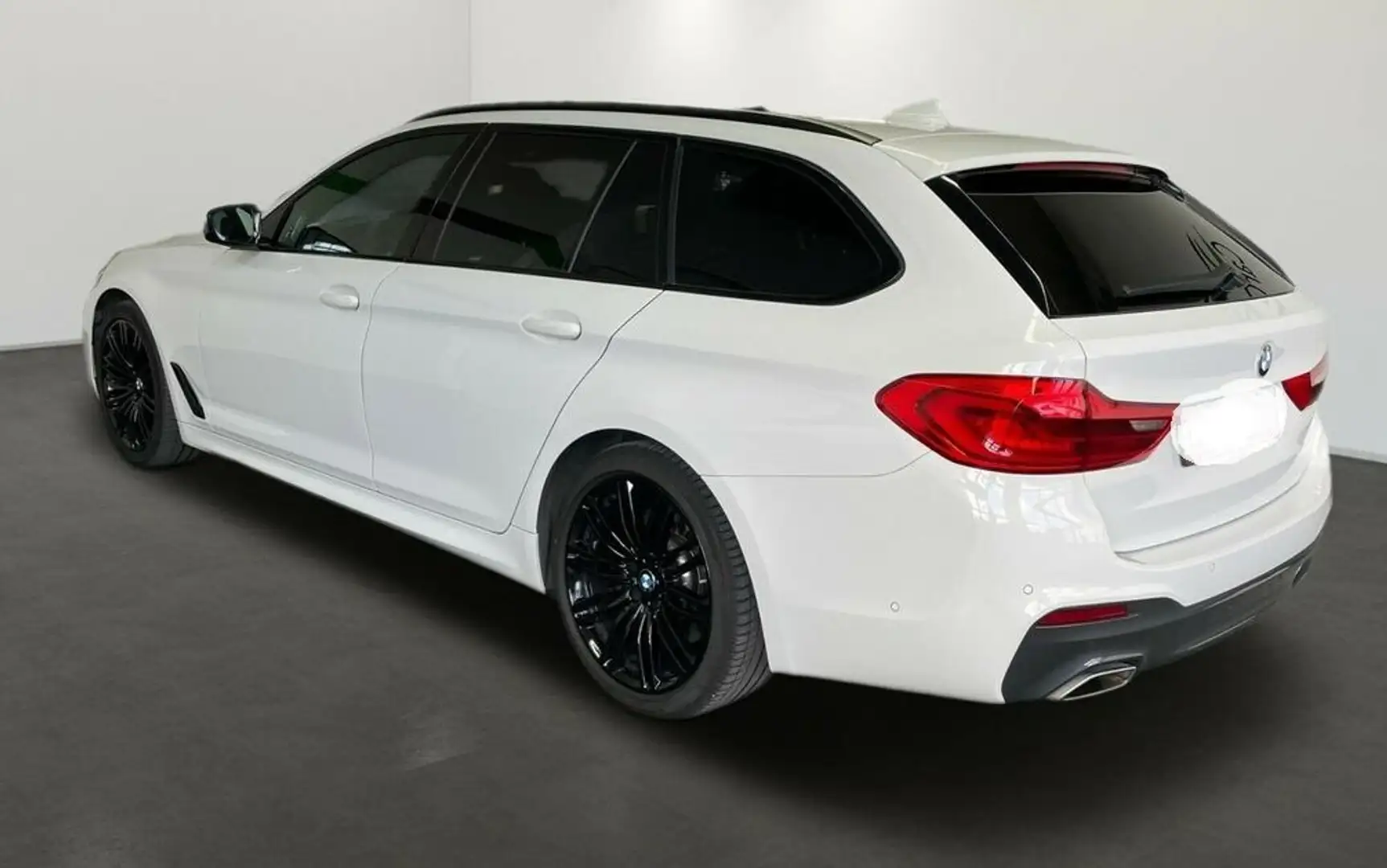 BMW 540 BMW 540D Xdrive M-Sport Pano Harman-Kardon HUD AHK Blanco - 2