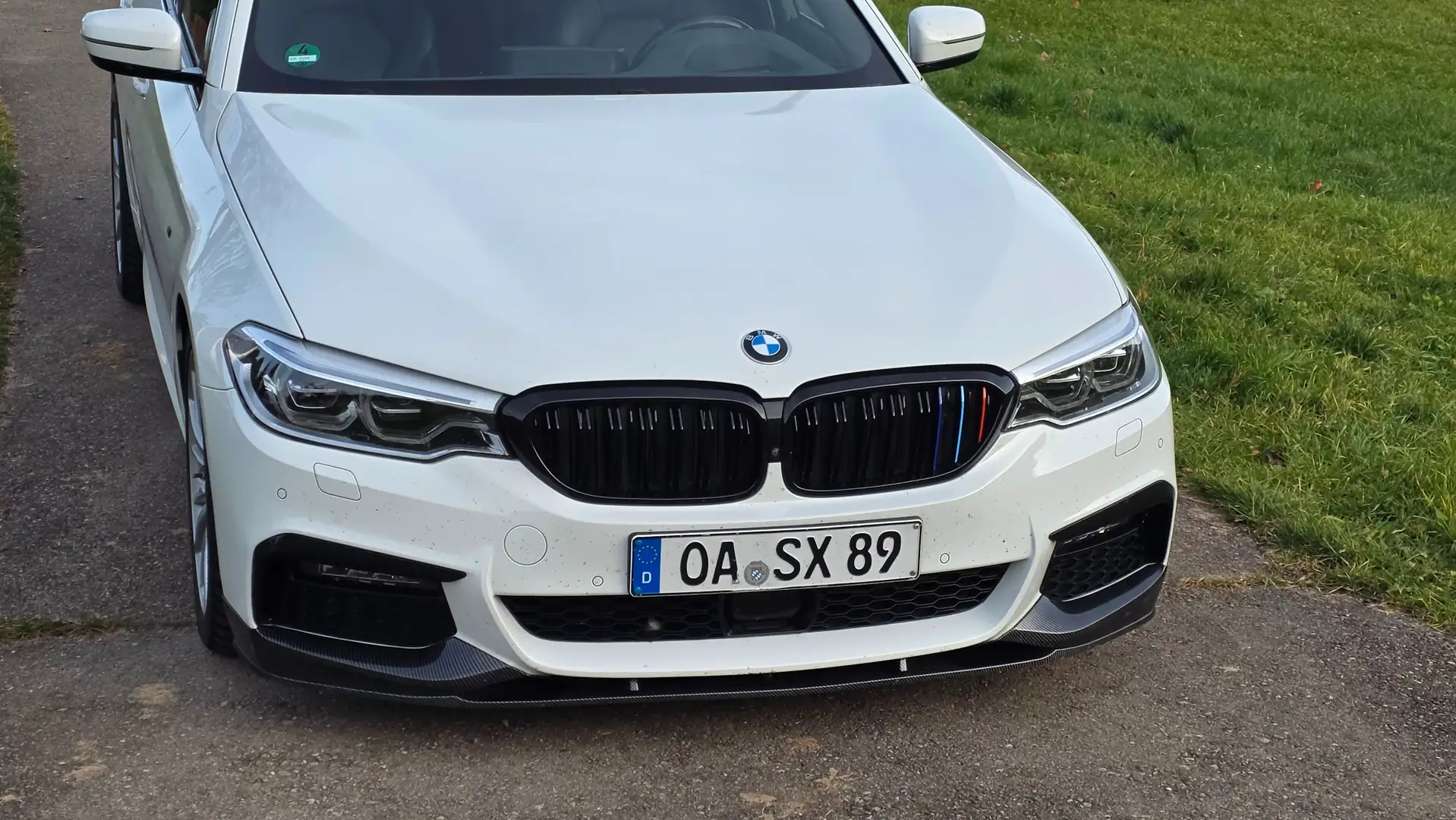 BMW 540 BMW 540D Xdrive M-Sport Pano Harman-Kardon HUD AHK Blanco - 1