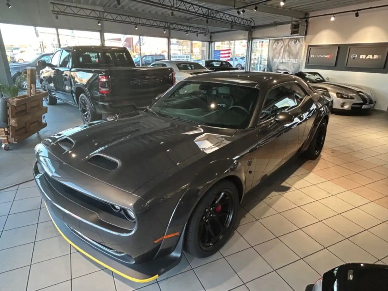 Dodge Challenger 2025