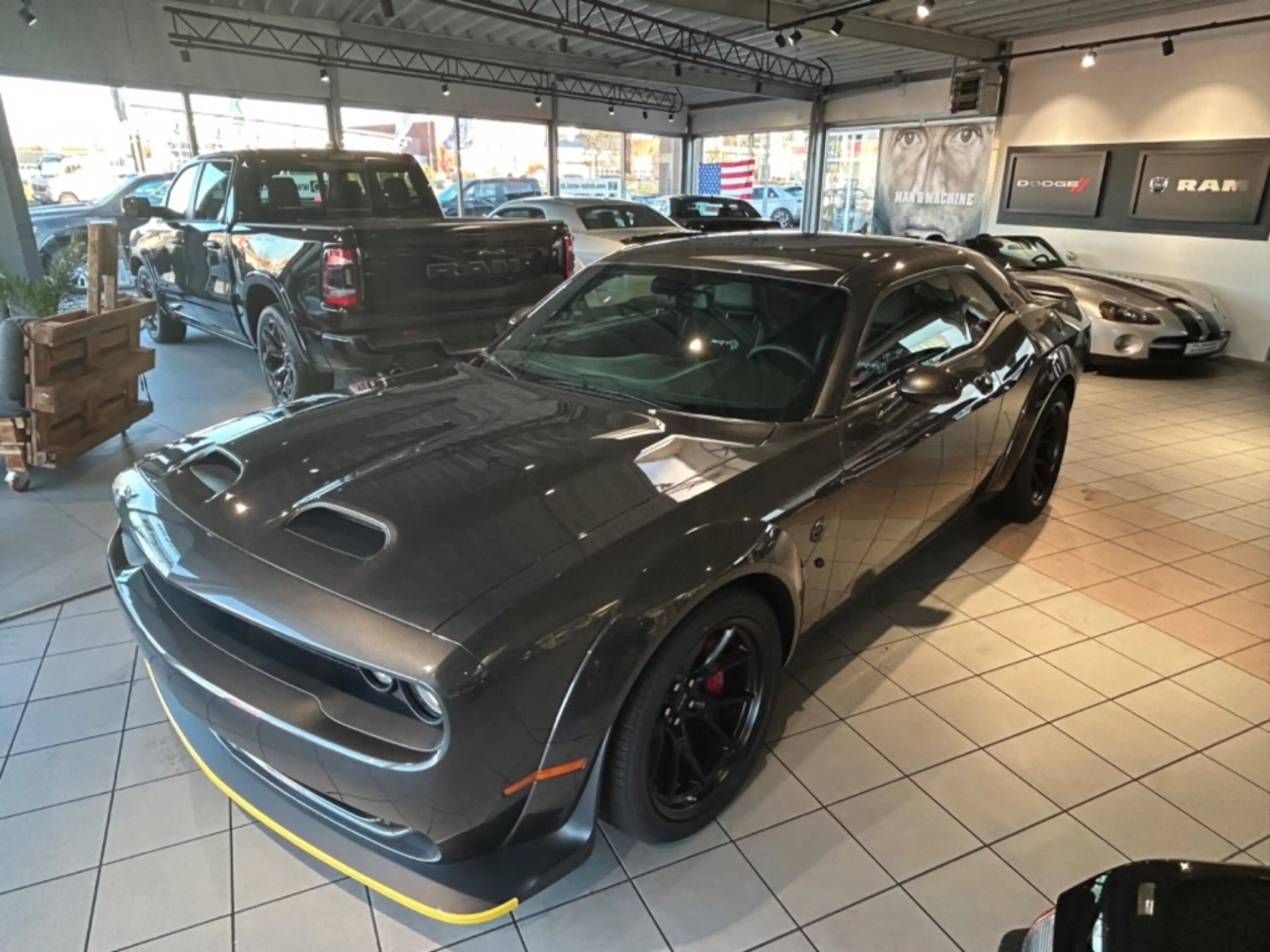 Dodge Challenger SRT Hellcat REDEYE WIDE,GRAIL. — photo 2