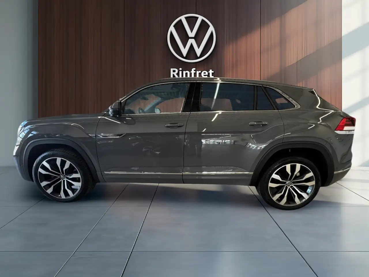 Volkswagen Atlas снимка Volkswagen Atlas