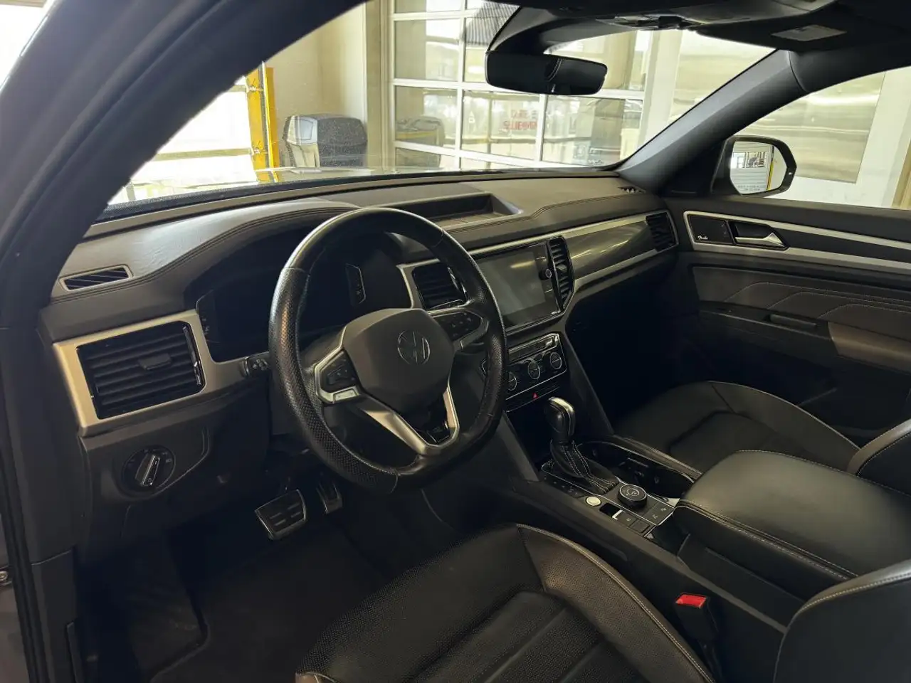 Volkswagen Atlas снимка Volkswagen Atlas