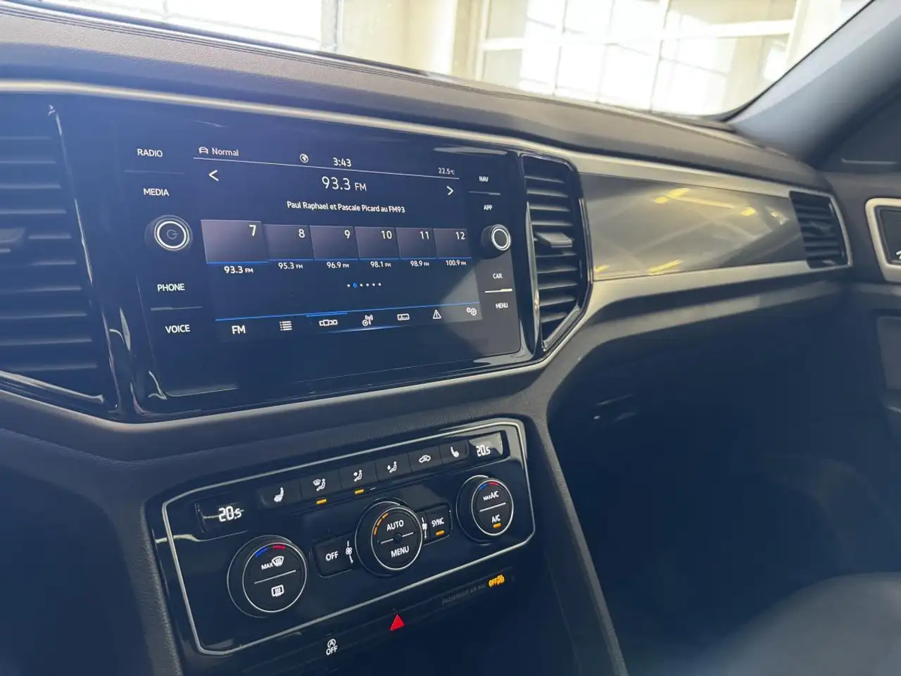 Volkswagen Atlas снимка Volkswagen Atlas