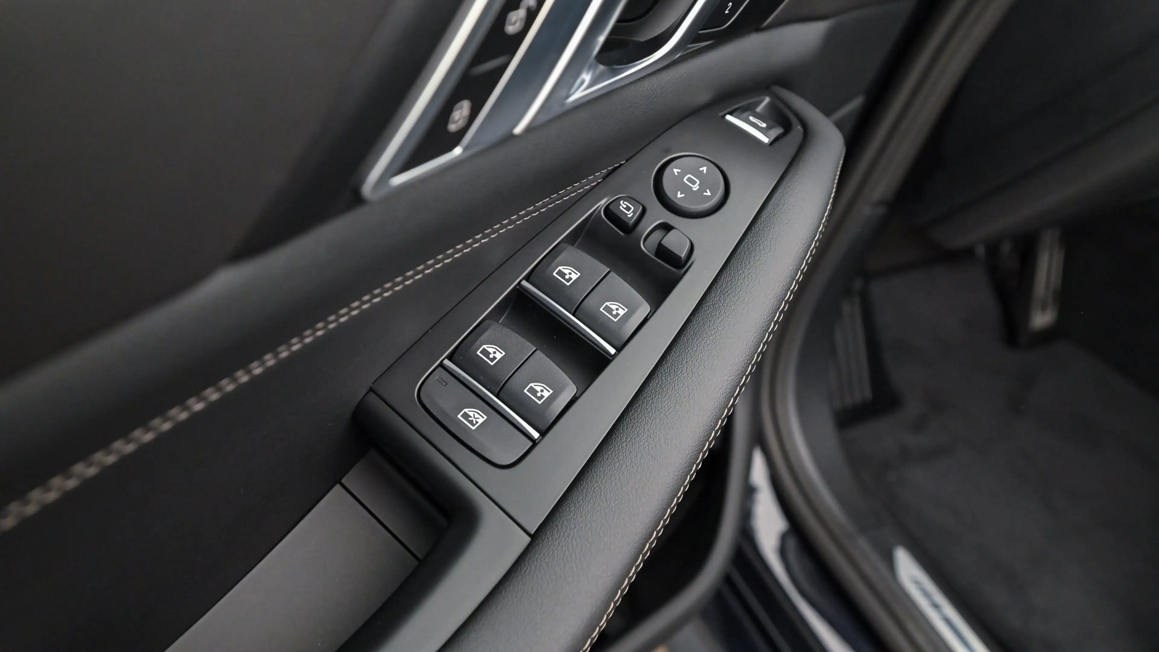 BMW X5 xDrive30d — photo 11