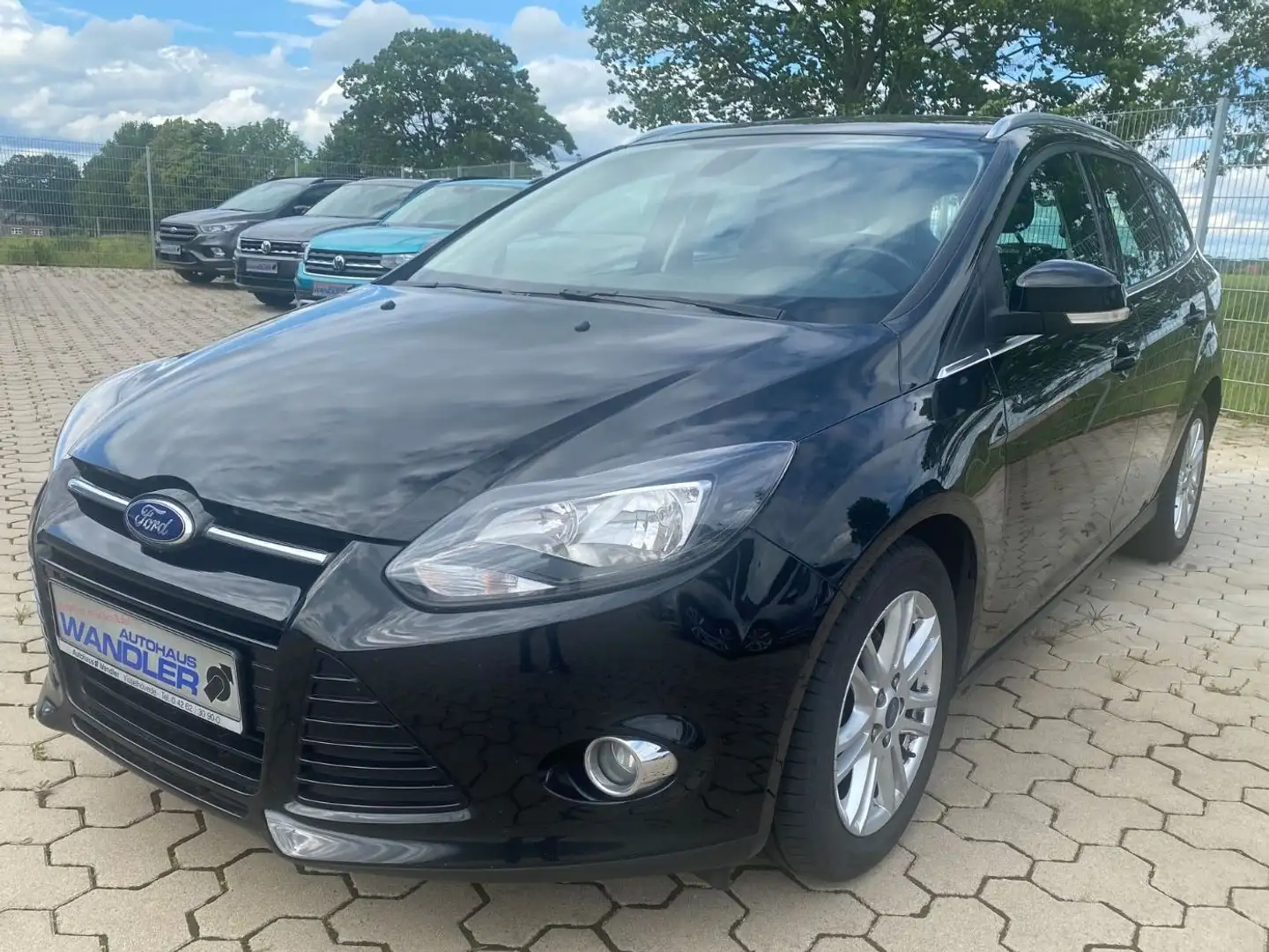 Ford Focus Turnier Titanium Zwart - 1