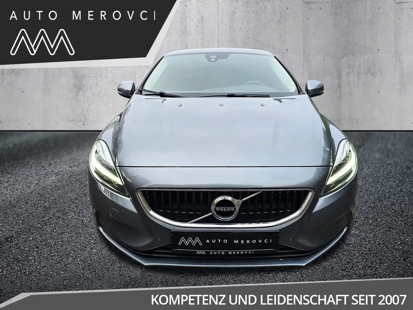 Volvo V40 Momentum 2.0/LED/Navi/Cam/PDC/SIHZ/Tempomat Gris - 2