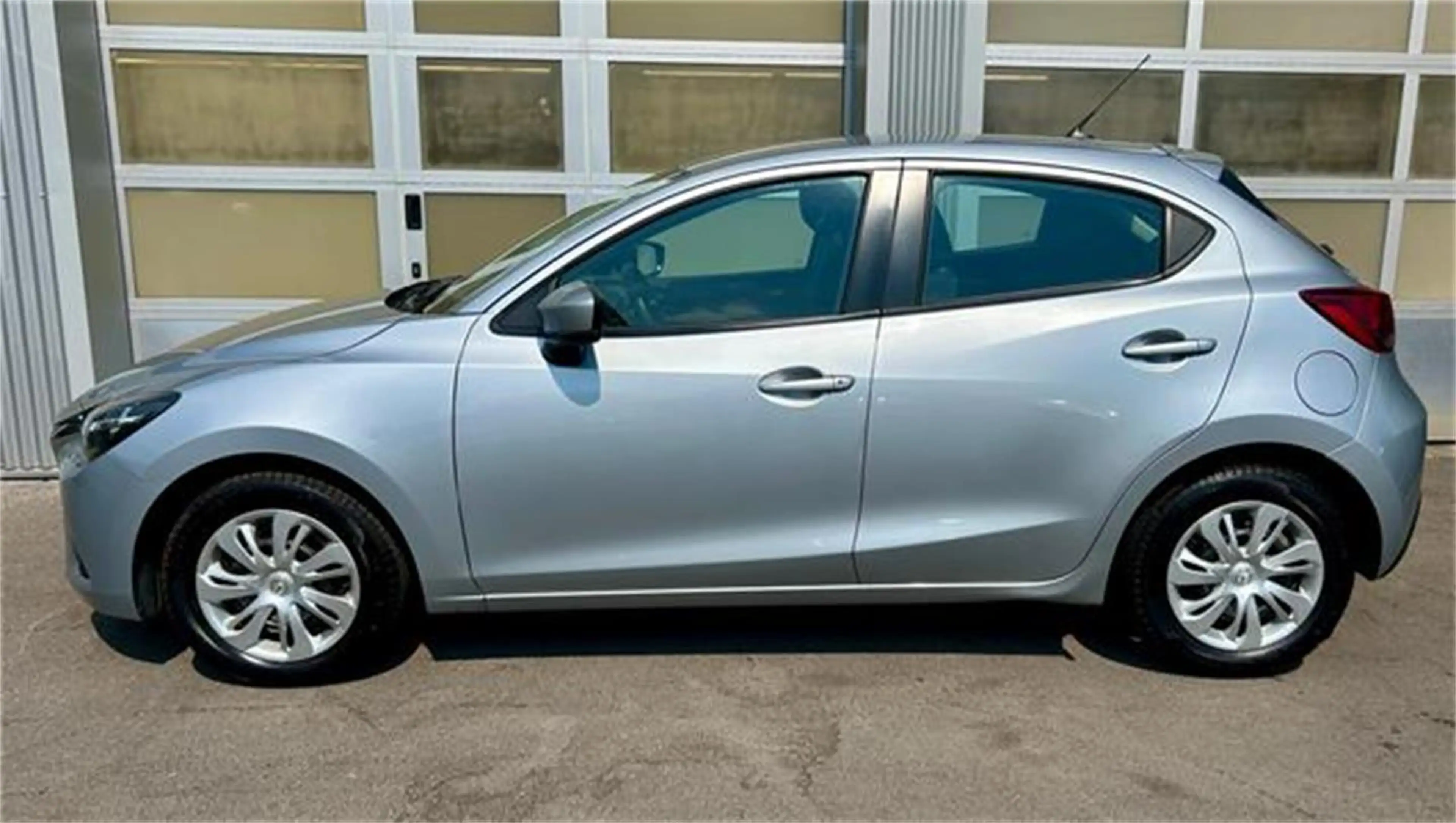 Mazda 2 Mazda  G75 Emotion — photo 2