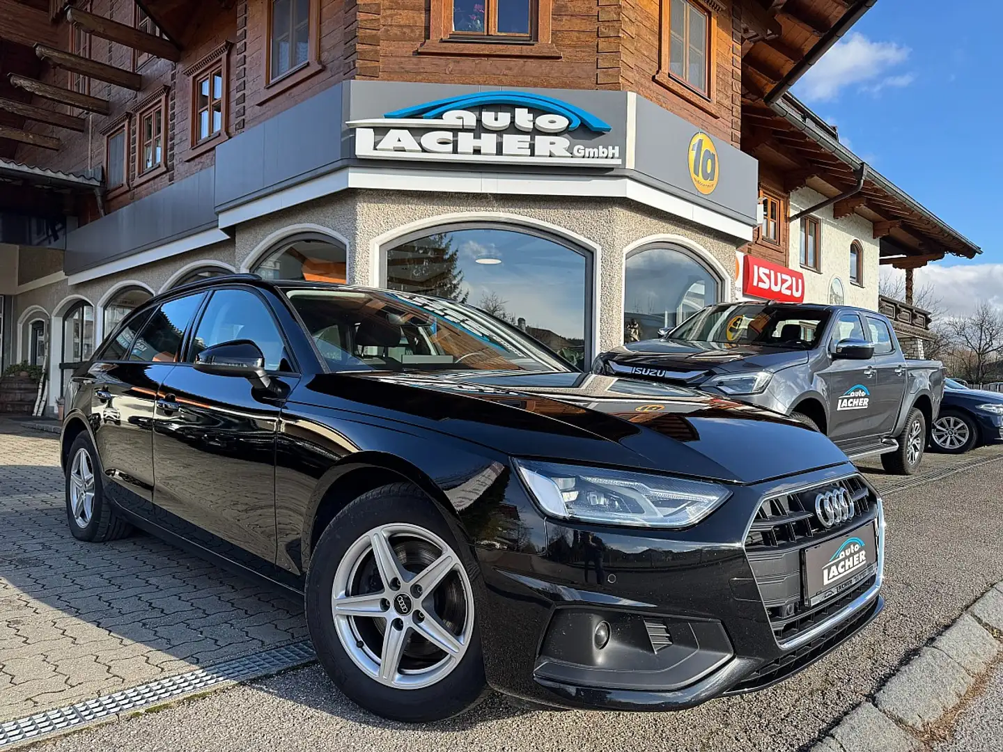 Audi A4 Avant 35 TDI S-tronic*Sportsitze*Massage* Schwarz - 1