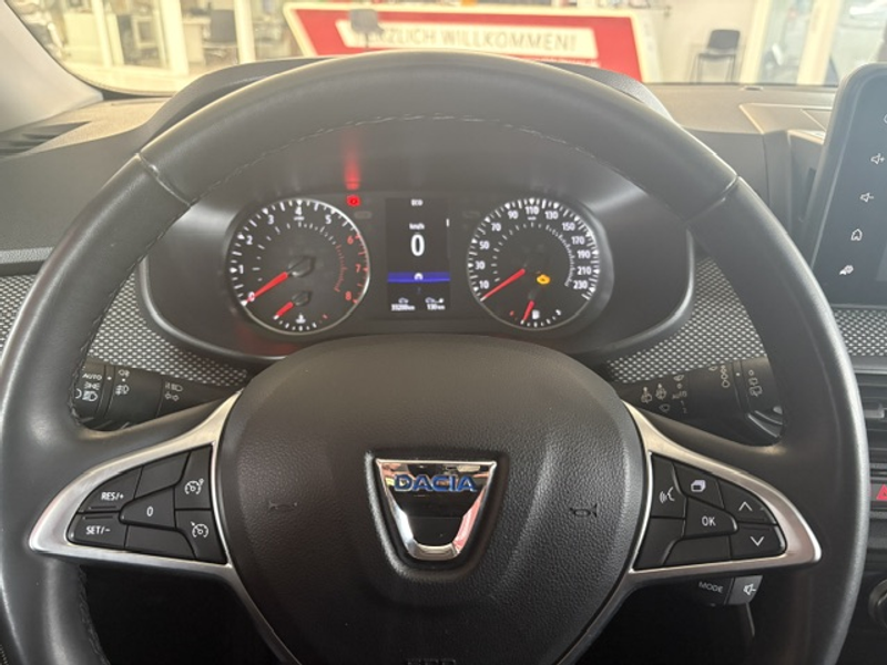 Dacia Jogger Extreme Limited Edition LED Navi Kamera — photo 15