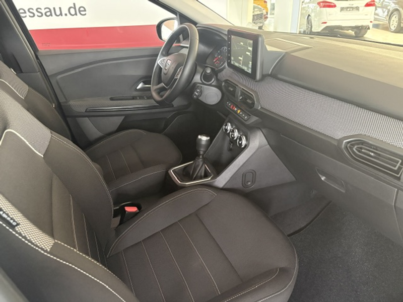 Dacia Jogger Extreme Limited Edition LED Navi Kamera — photo 11
