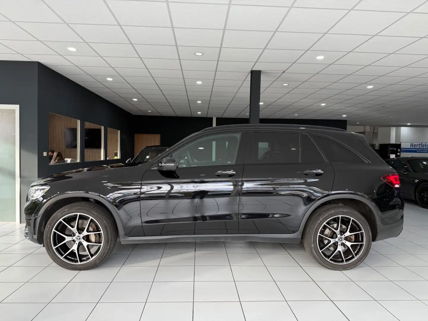 Mercedes-Benz GLC 300 de 4M*AMG*PANO*360°*MASSAGE*MBEAM*MEMORY* Noir - 2