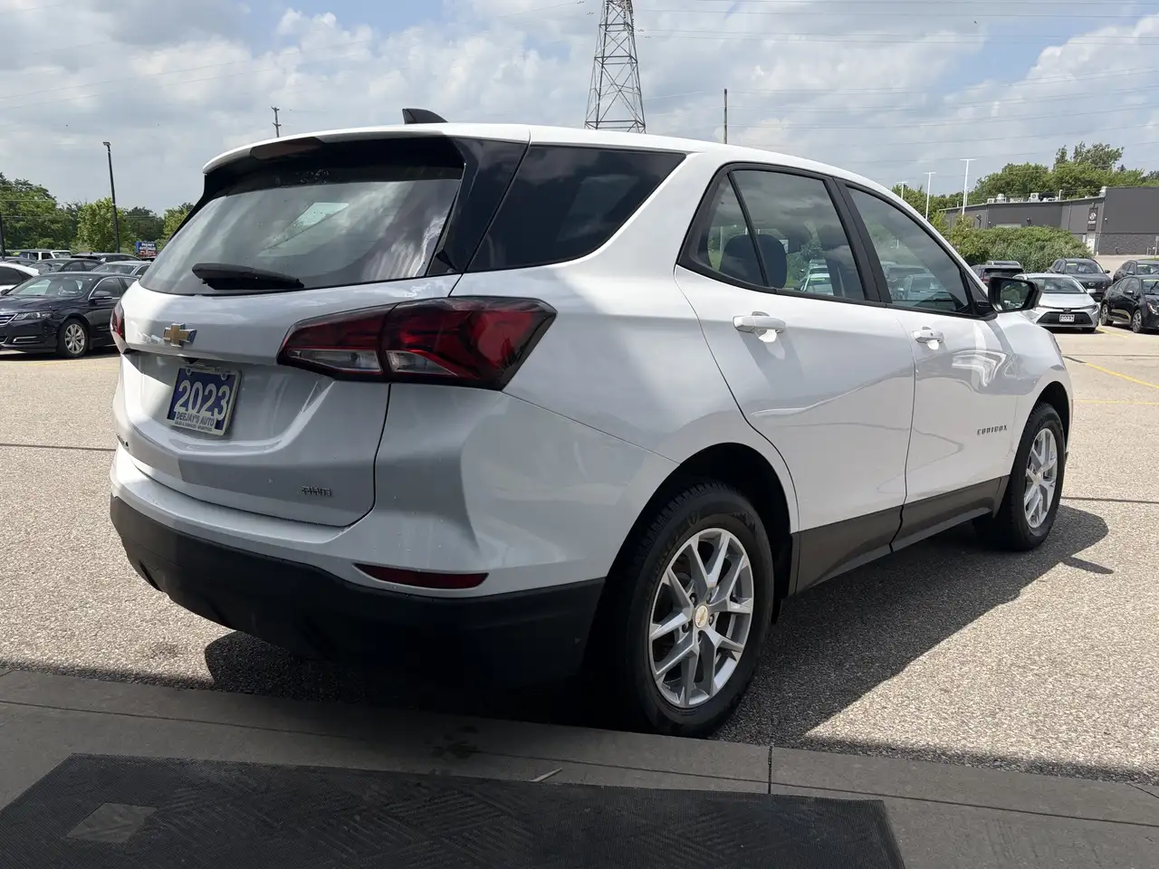 Chevrolet Equinox снимка Chevrolet Equinox