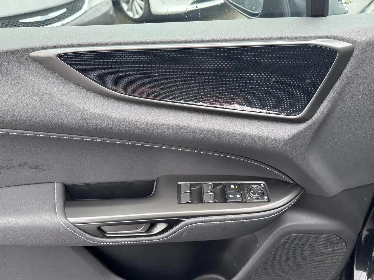 Lexus NX снимка Lexus NX