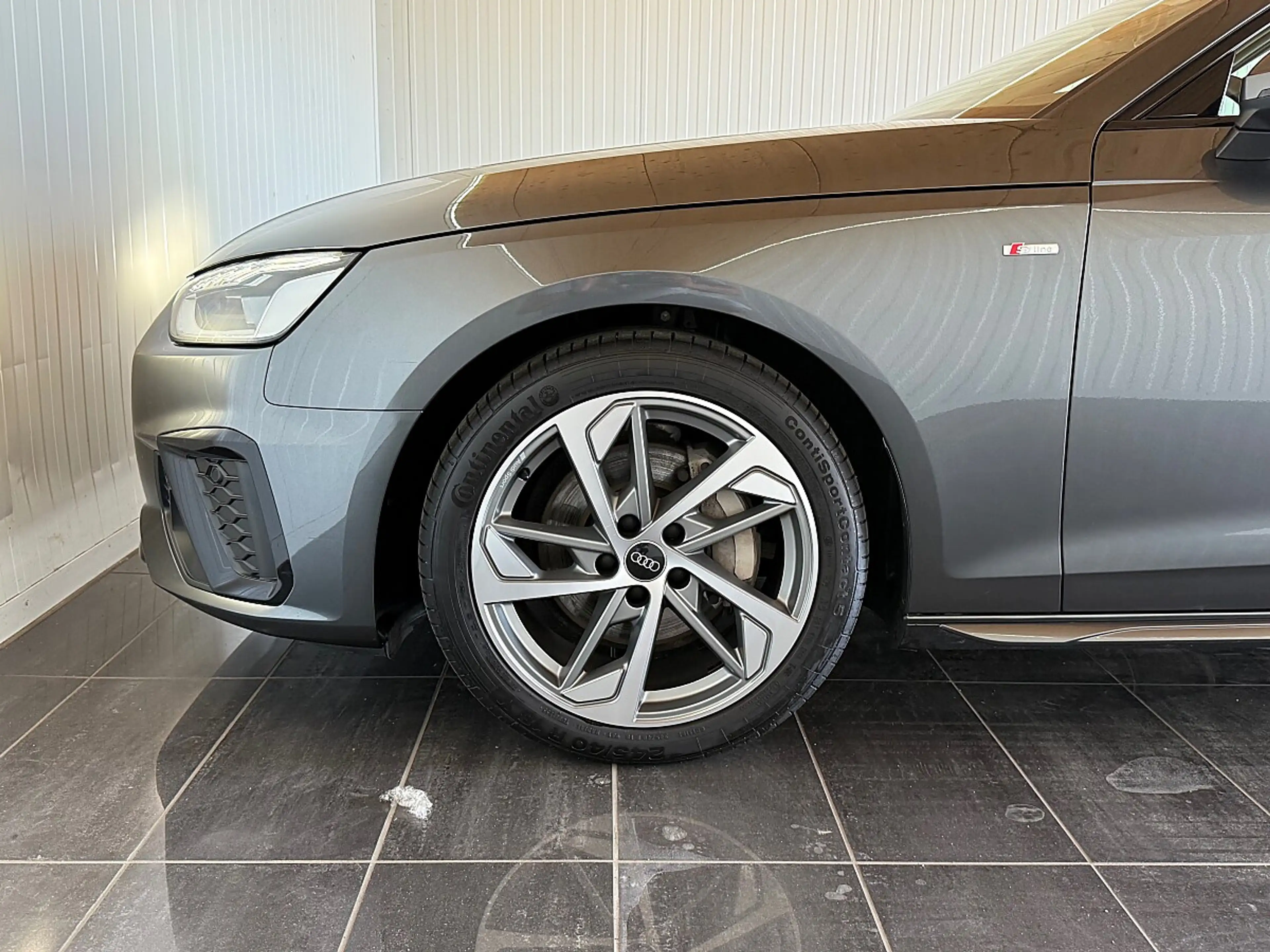 Audi A4 Avant 40 TDI S-line S-tronic S-LINE*VIRTUAL*AHK* — photo 9