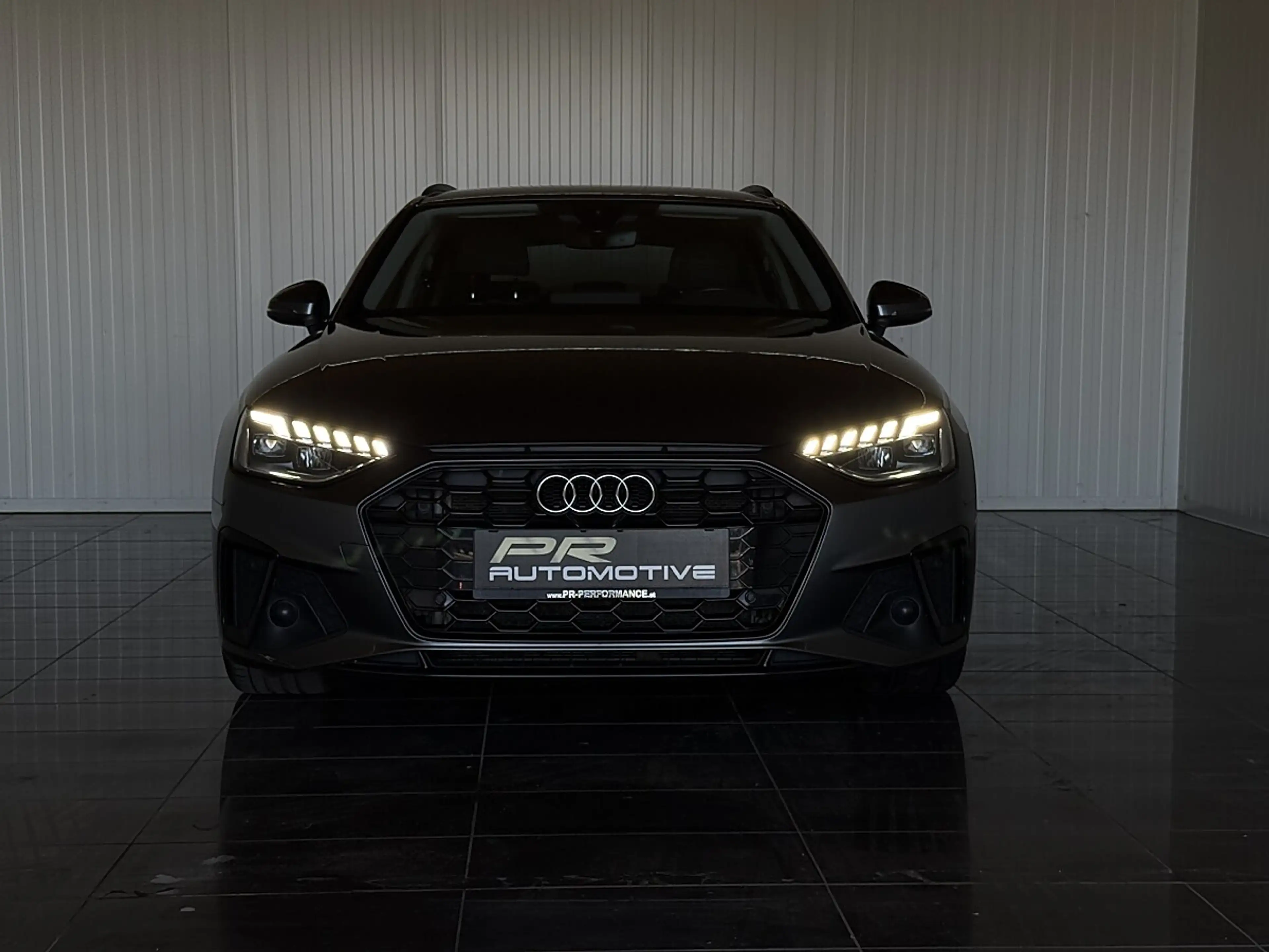 Audi A4 Avant 40 TDI S-line S-tronic S-LINE*VIRTUAL*AHK* — photo 3
