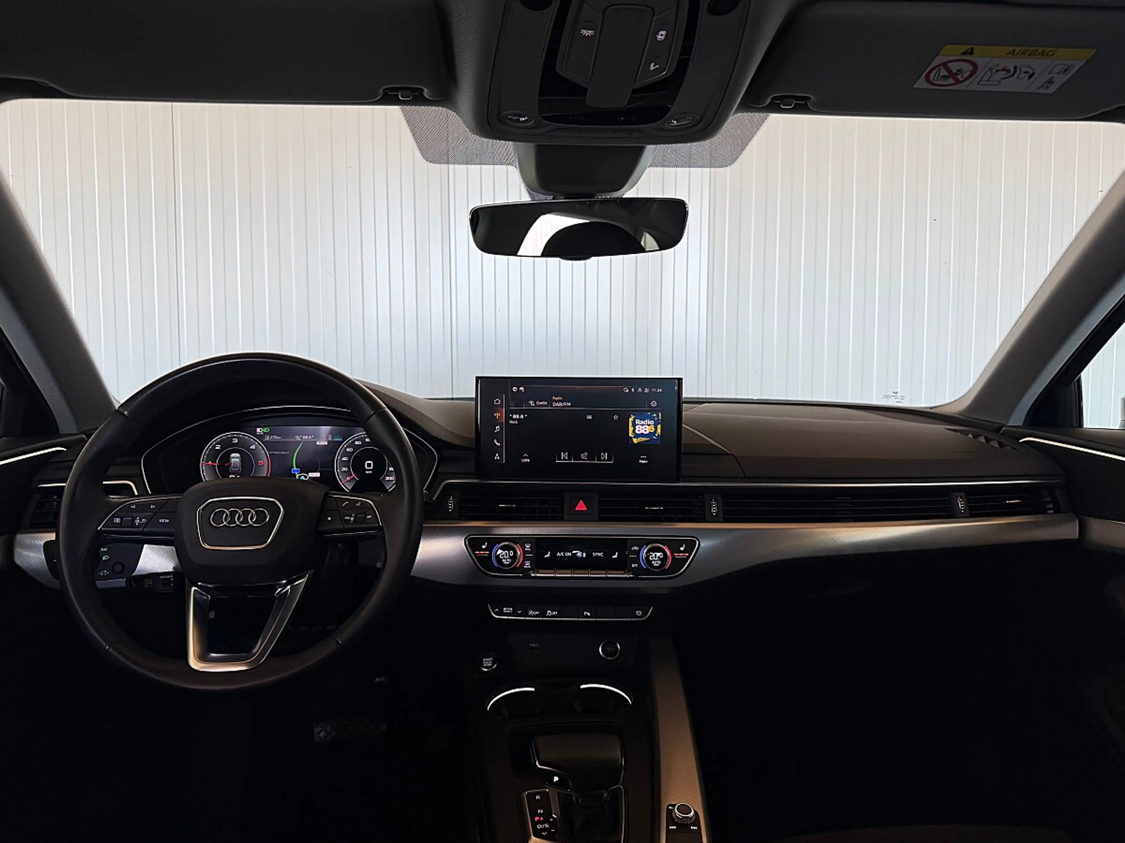 Audi A4 Avant 40 TDI S-line S-tronic S-LINE*VIRTUAL*AHK* — photo 15