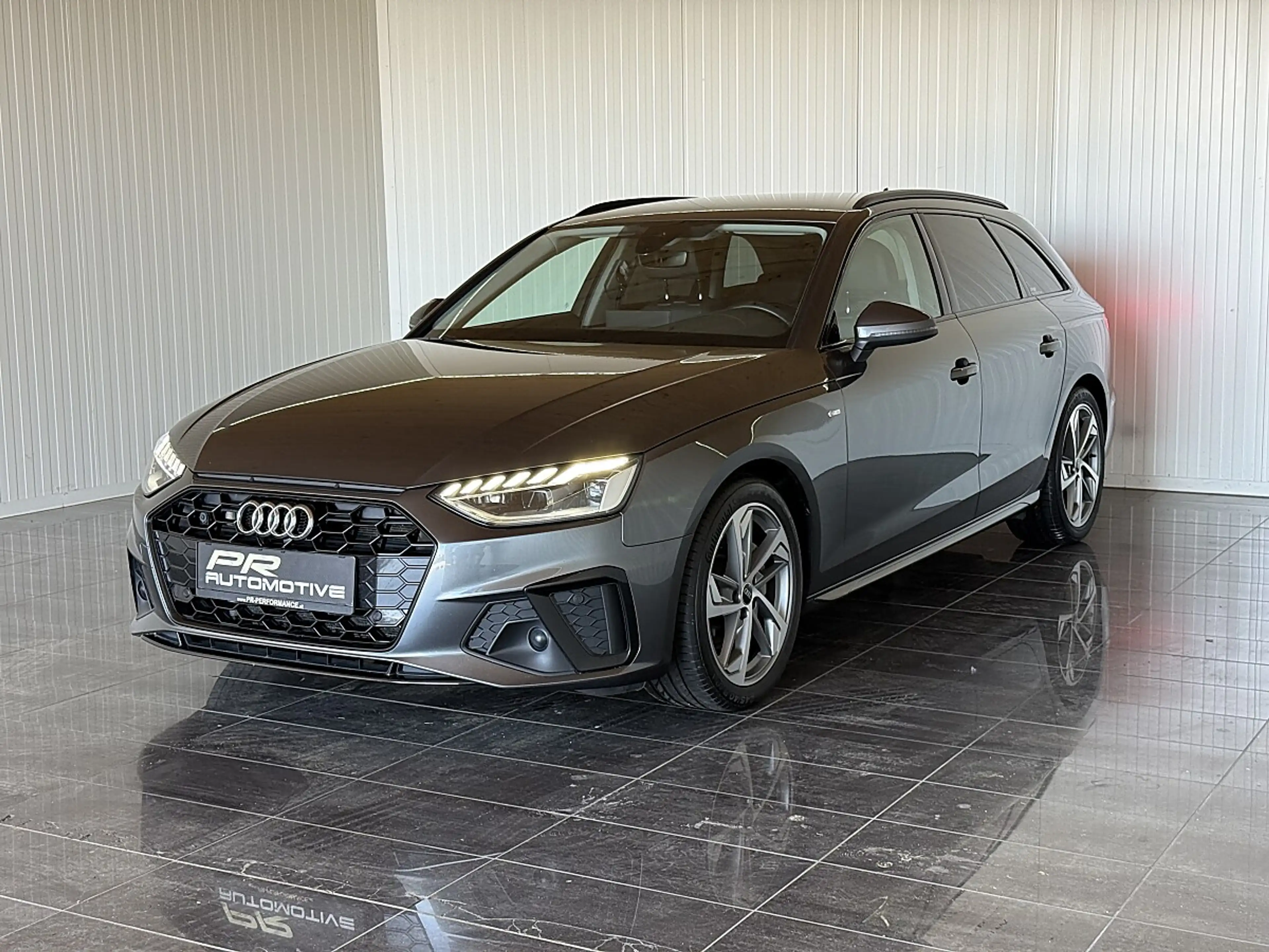 Audi A4 Avant 40 TDI S-line S-tronic S-LINE*VIRTUAL*AHK* — photo 4