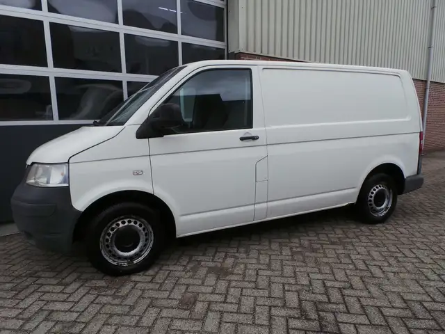 Volkswagen T5 Transporter 1.9 TDI 85pk L1H1GEEN APK Klep-ruit,trekhaak geen
