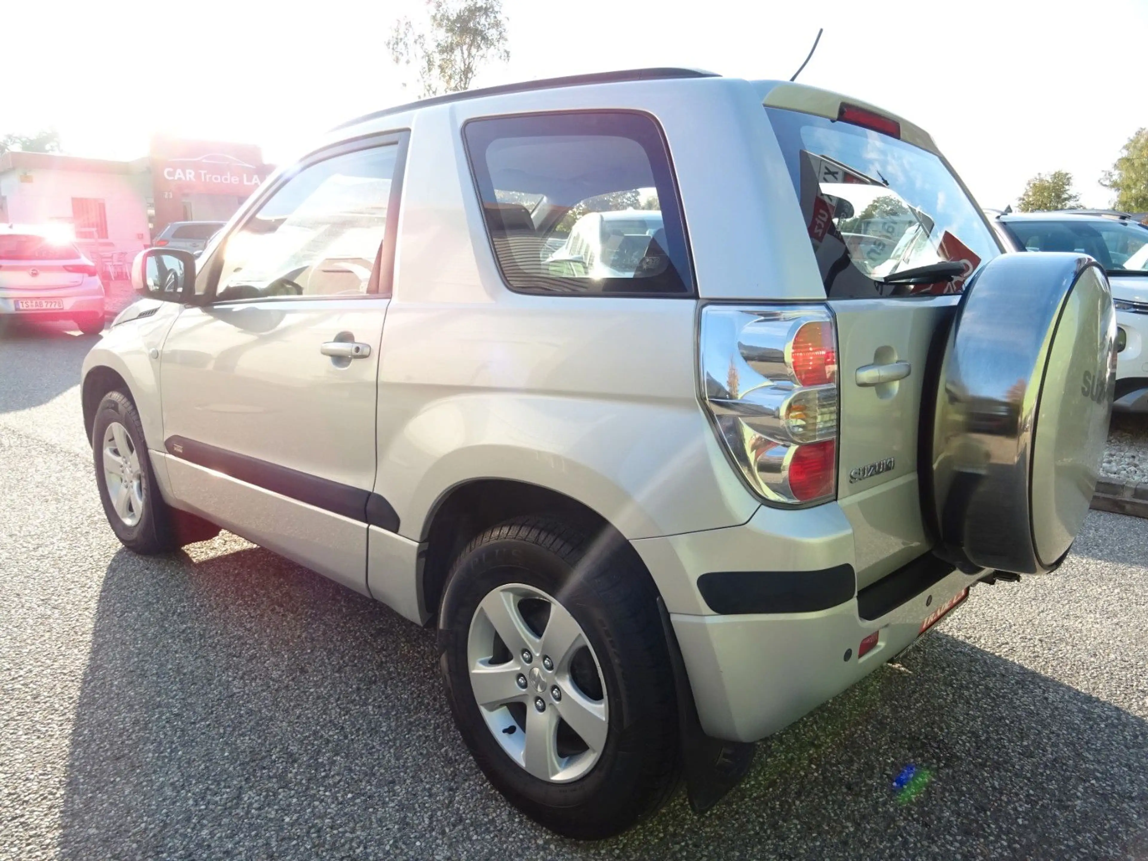 Suzuki Grand Vitara 1.6 Club — photo 3