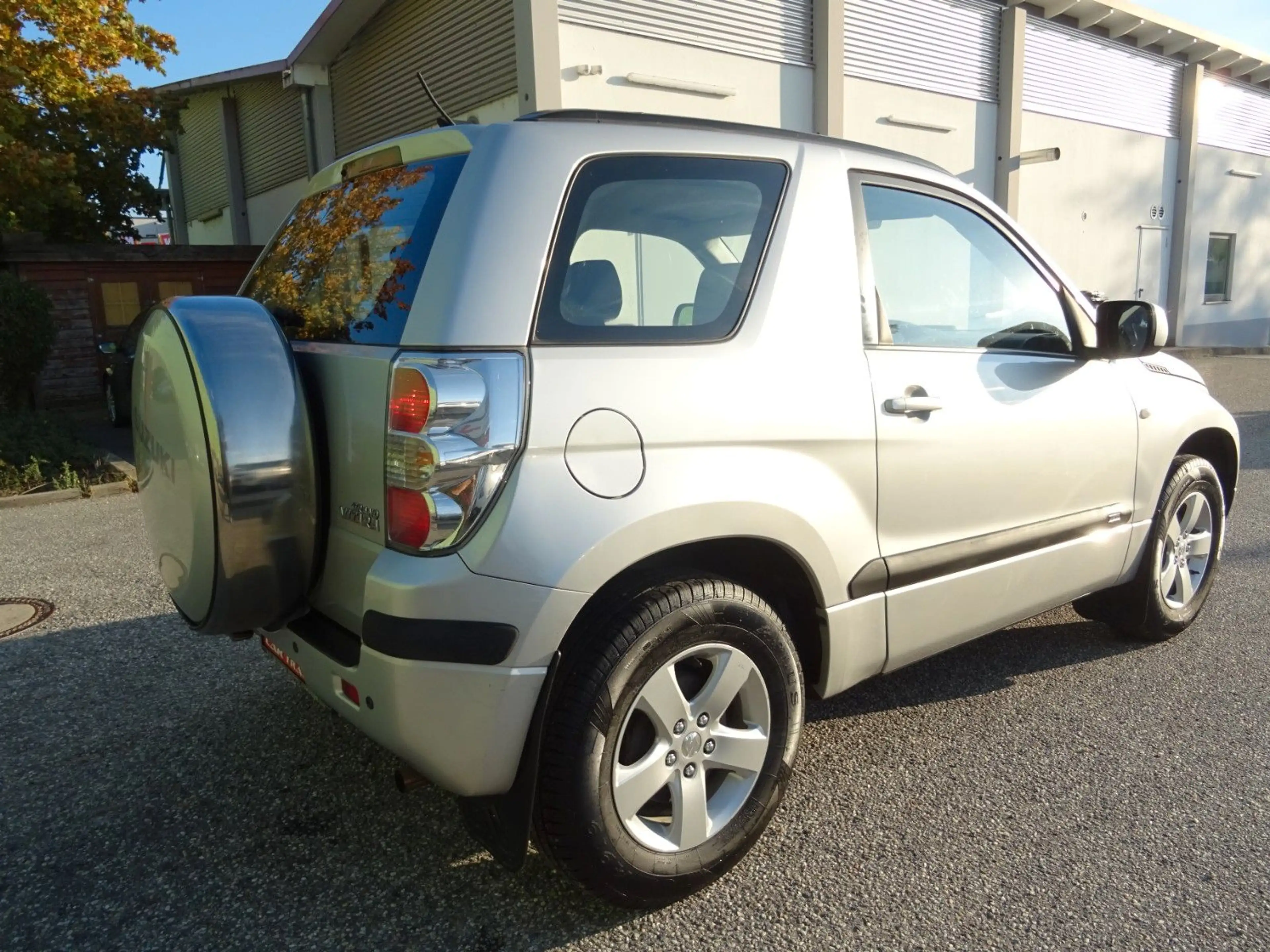 Suzuki Grand Vitara 1.6 Club — photo 5