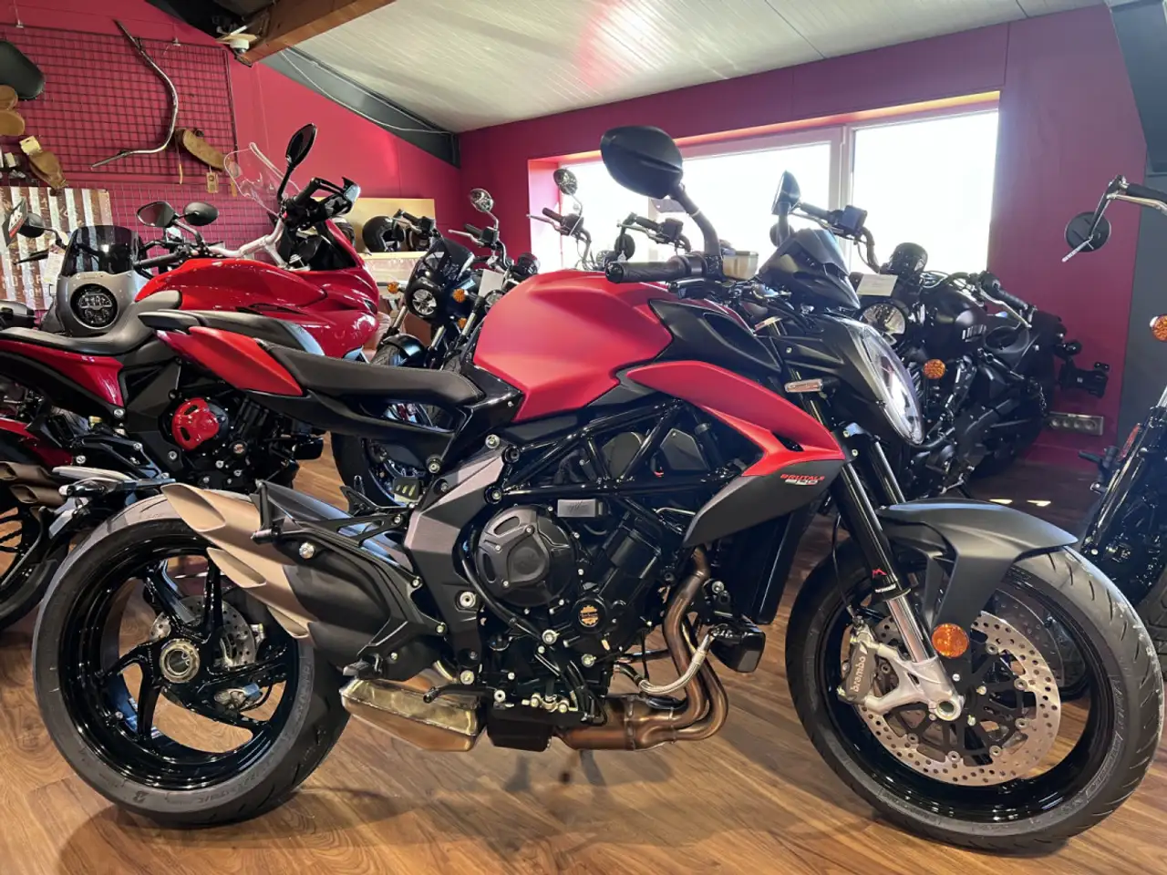 MV Agusta Brutale 800