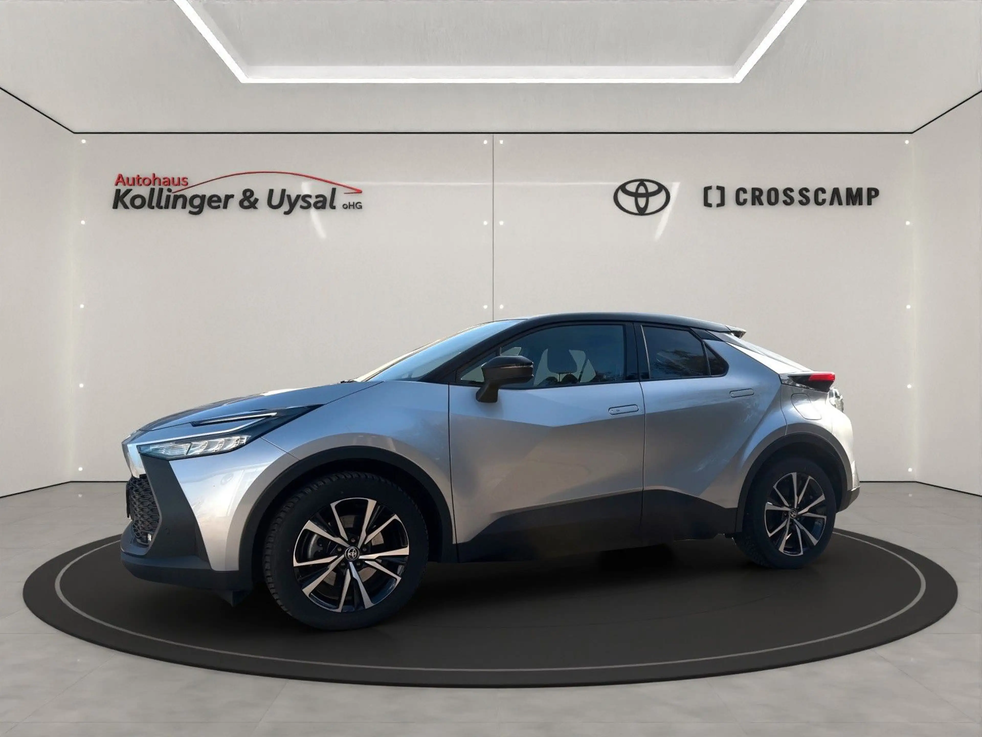 Toyota C-HR Plug-In Hybrid FWD Teamplayer 15 J Garantie — photo 2