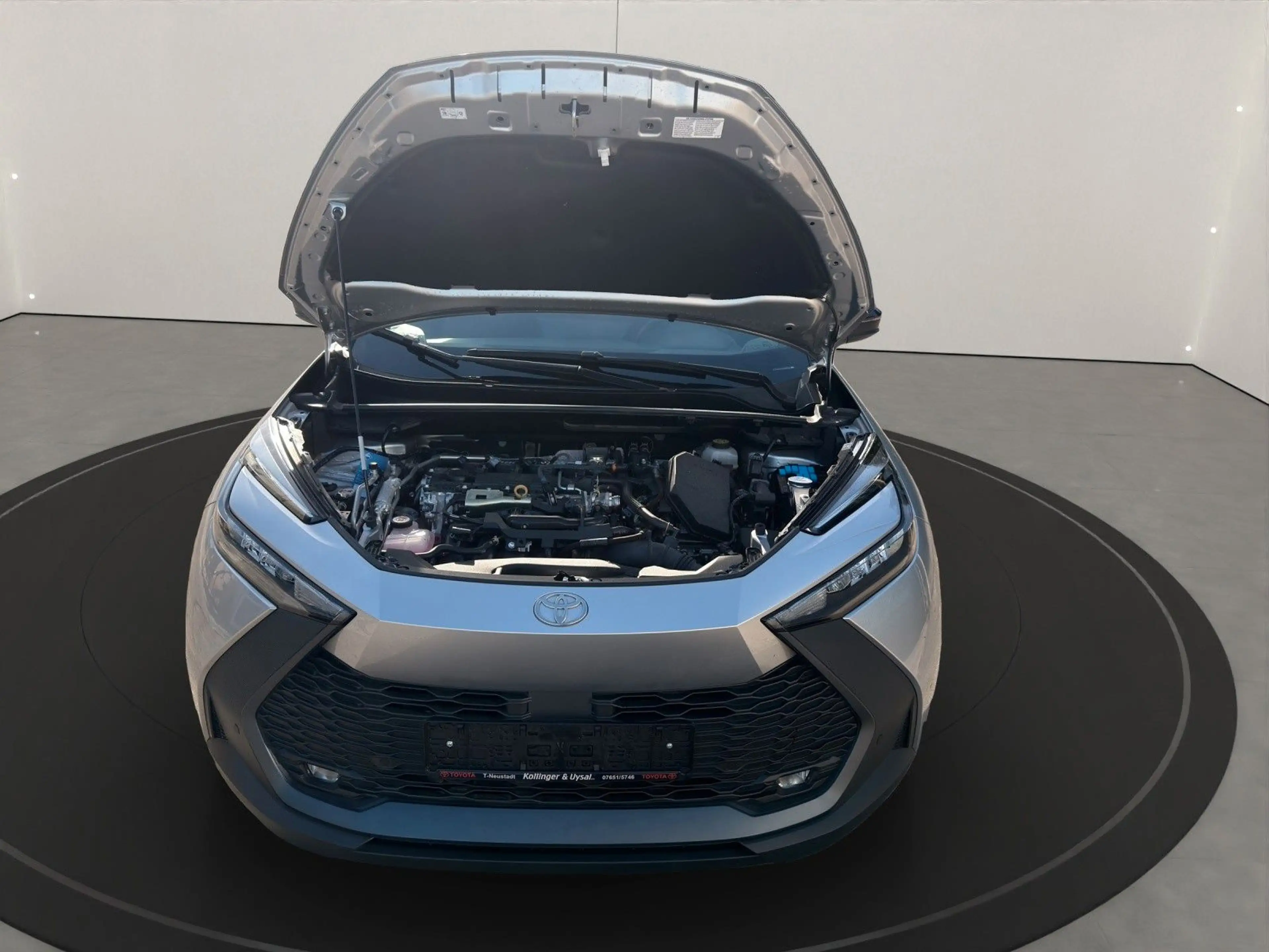 Toyota C-HR Plug-In Hybrid FWD Teamplayer 15 J Garantie — photo 9