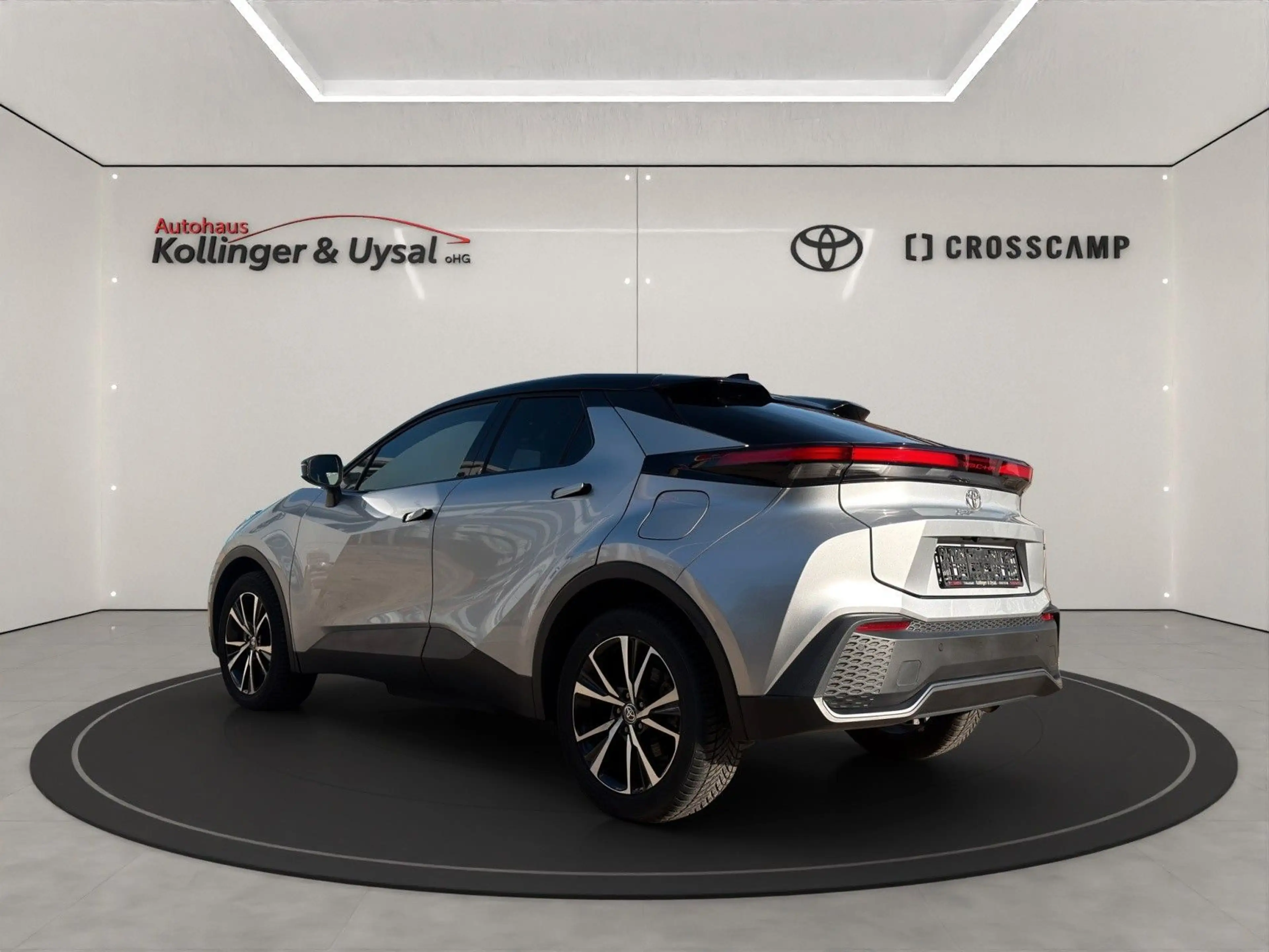 Toyota C-HR Plug-In Hybrid FWD Teamplayer 15 J Garantie — photo 5