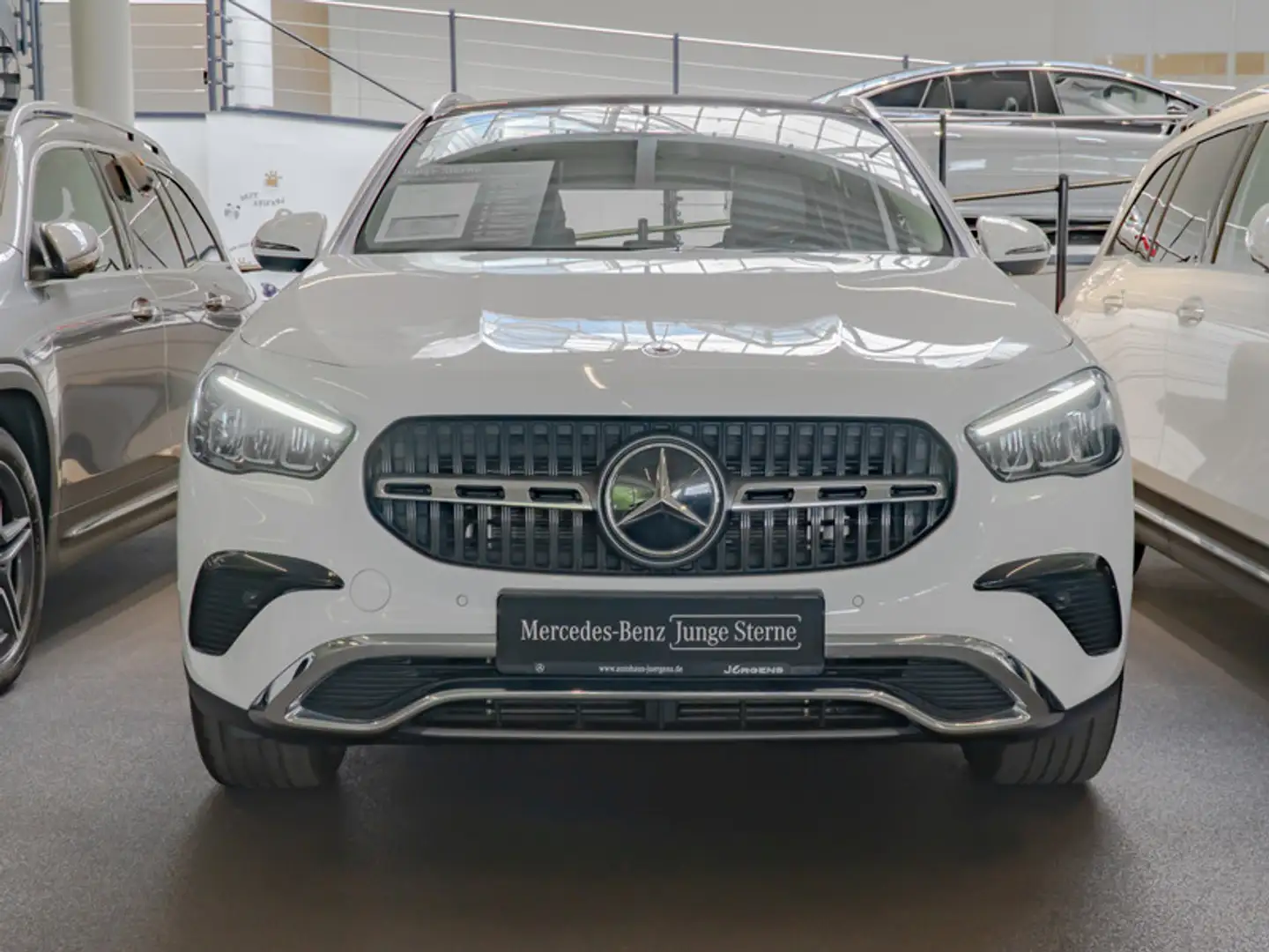 Mercedes-Benz GLA 250 e Progressive/LED/Cam/Pano/Totw/Winter Білий - 2