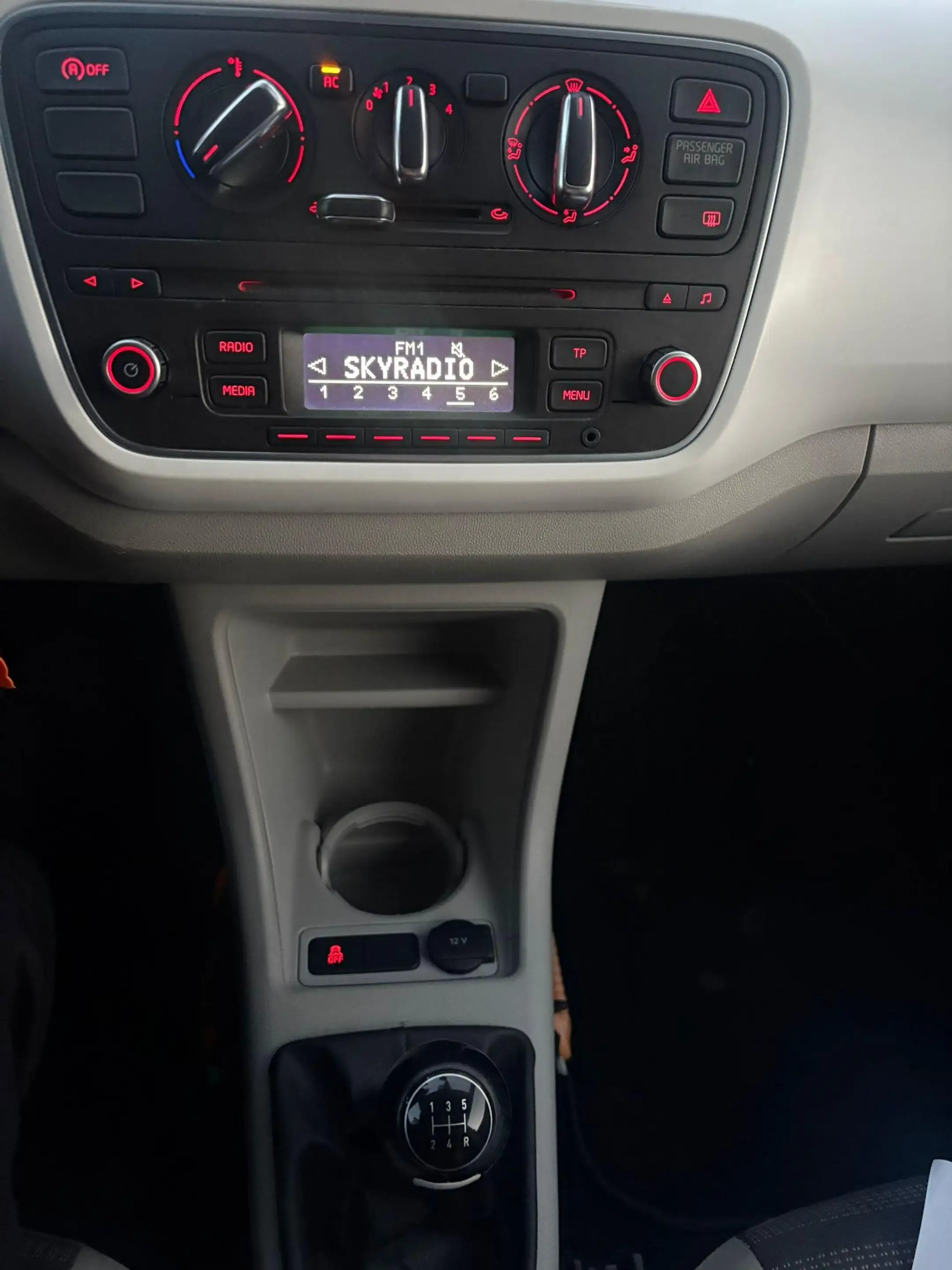 SEAT Mii 1.0 Style Chic Airco — photo 13