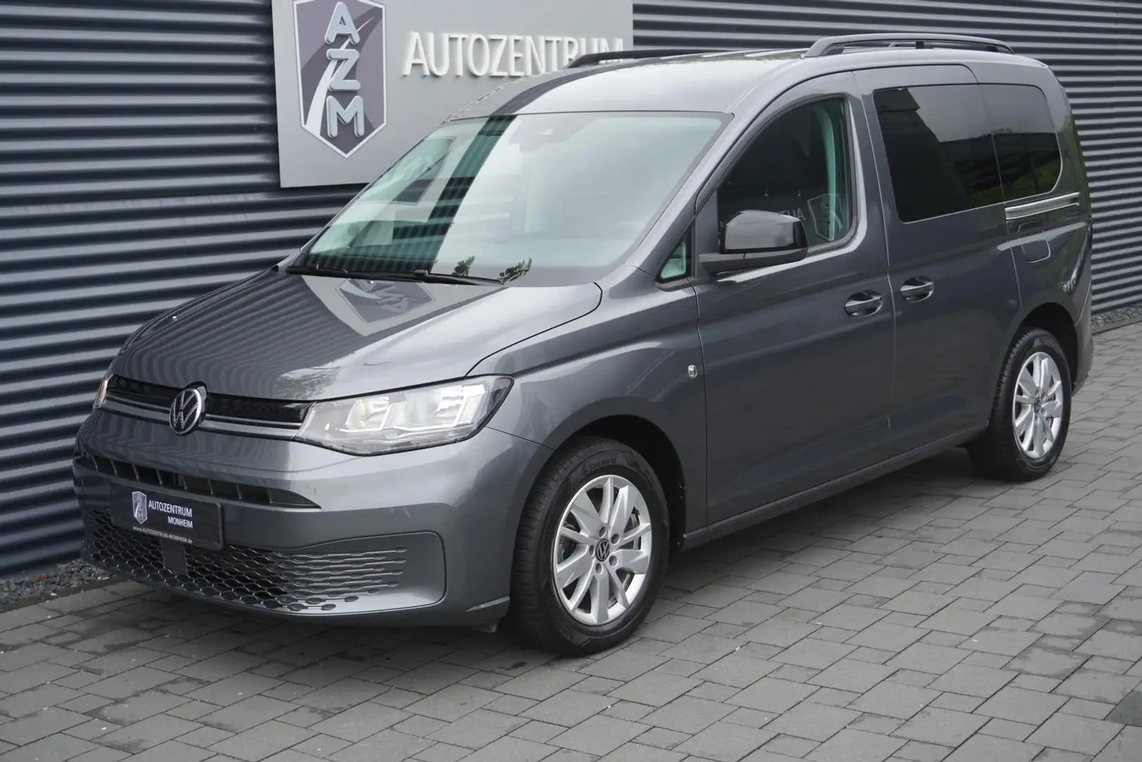 Volkswagen Caddy 2.0 TDI LIFE|KAMERA|TEMPOMAT|APPLE|LED|DAB Grijs - 2