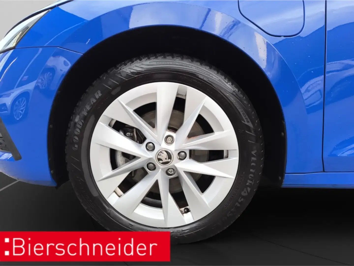 Skoda Octavia Combi 1.4 TSI DSG e-Hybrid NAVI LED Blau - 2
