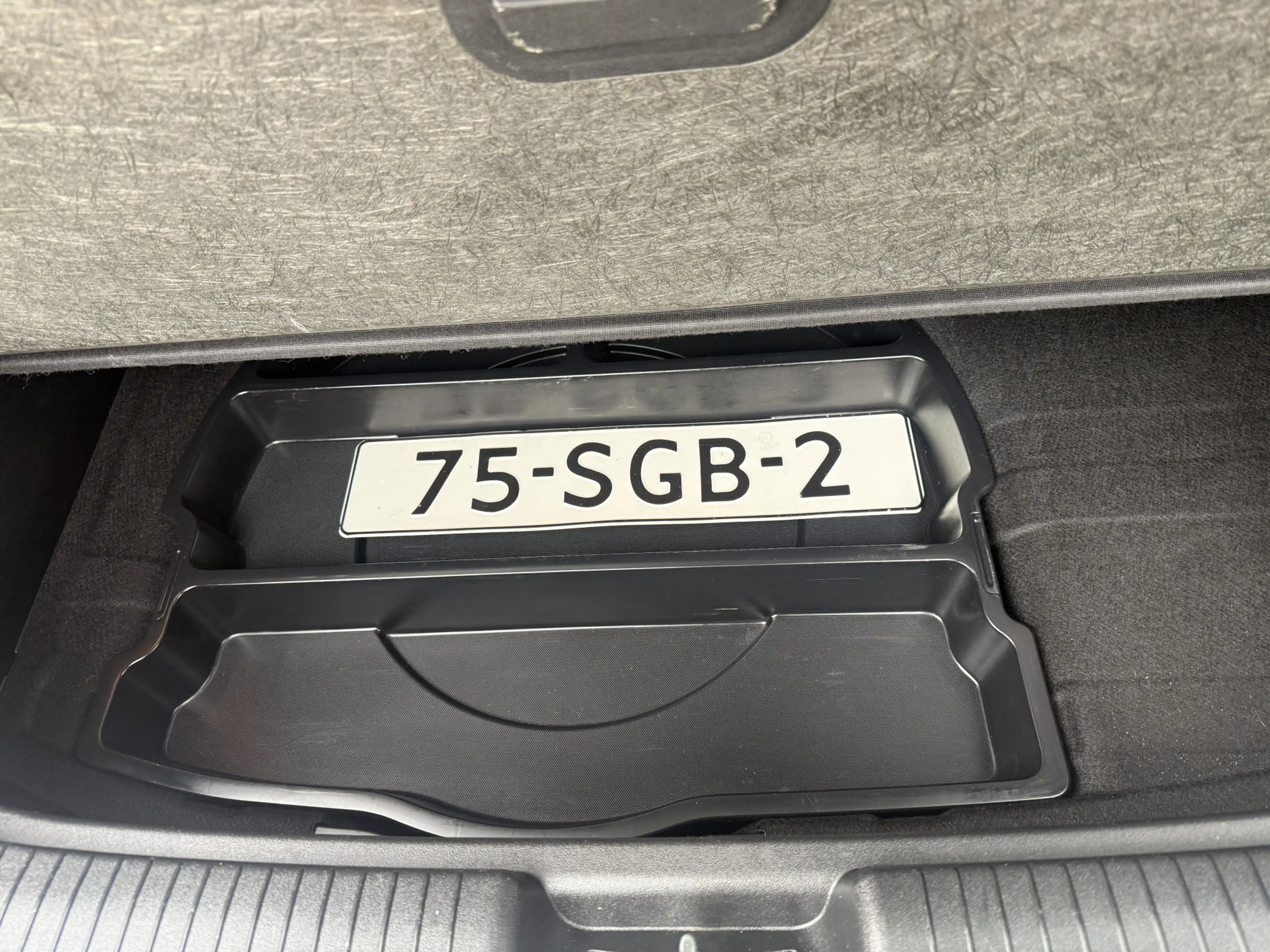 Hyundai iX20 1.6i i-Catcher — photo 13