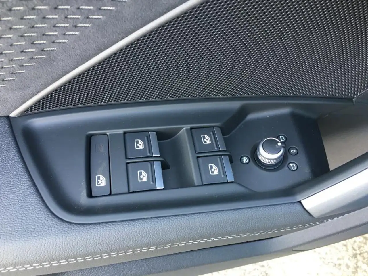 Audi A3 SPB 35 TDI S Tronic S line edition S-LINE + TETTO + INTERNI S LINE 19