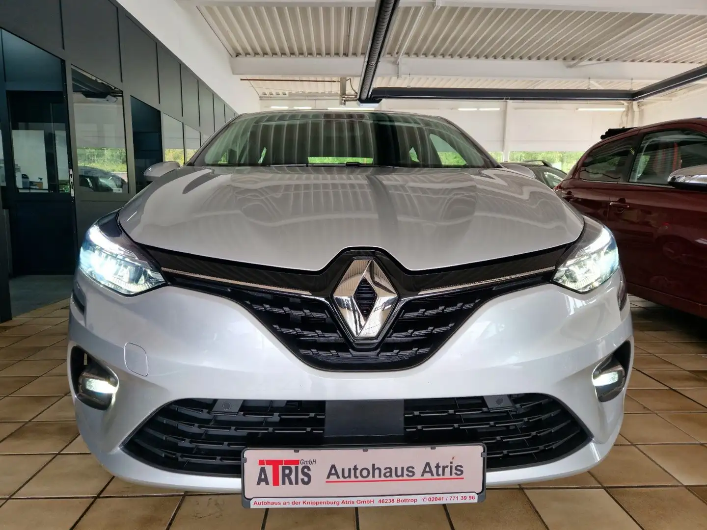 Renault Clio V Business Edition Navi-Kamera Silber - 1
