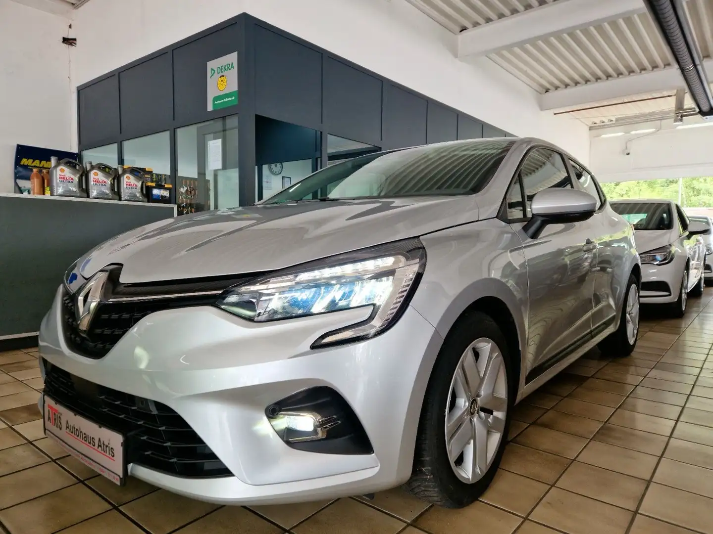 Renault Clio V Business Edition Navi-Kamera Silber - 2