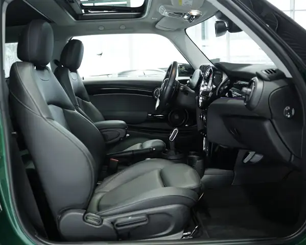 Mini Cooper Cooper view 15