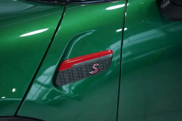 Mini Cooper Cooper view 14